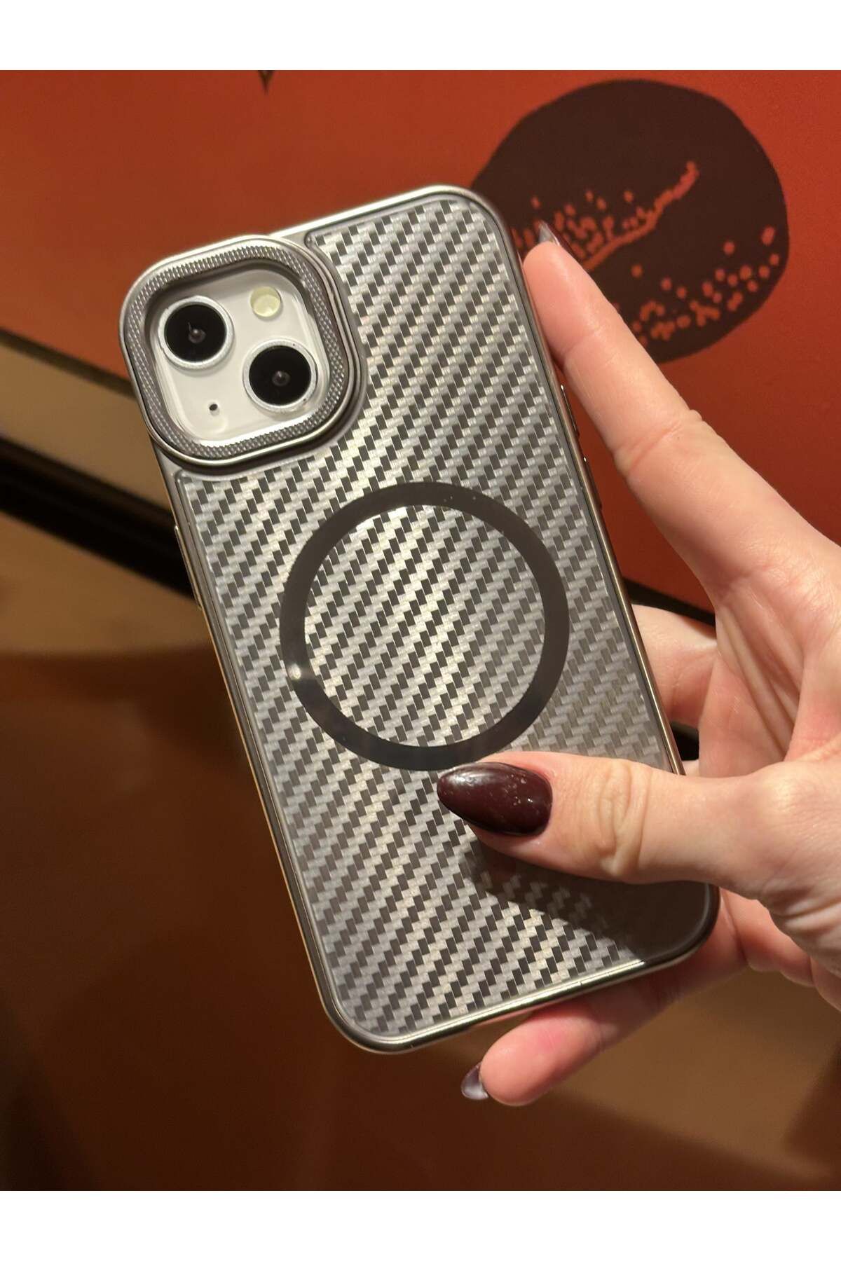 Paladyum Case iPhone 13 Ve 14 Uyumlu Titanyum Çöl Karbon Fiber MagSafe Özellikli Kılıf