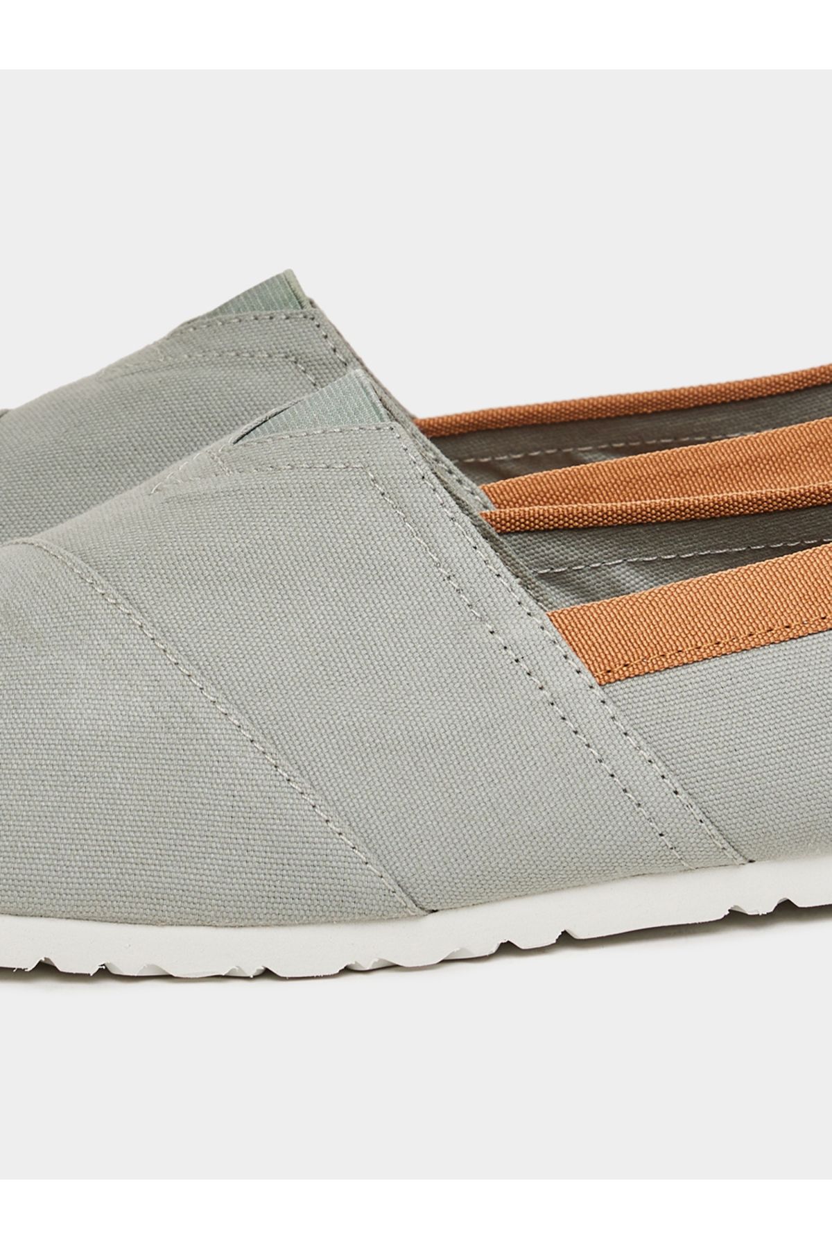 Styli-Contrast Trim Canvas Espadrille 5