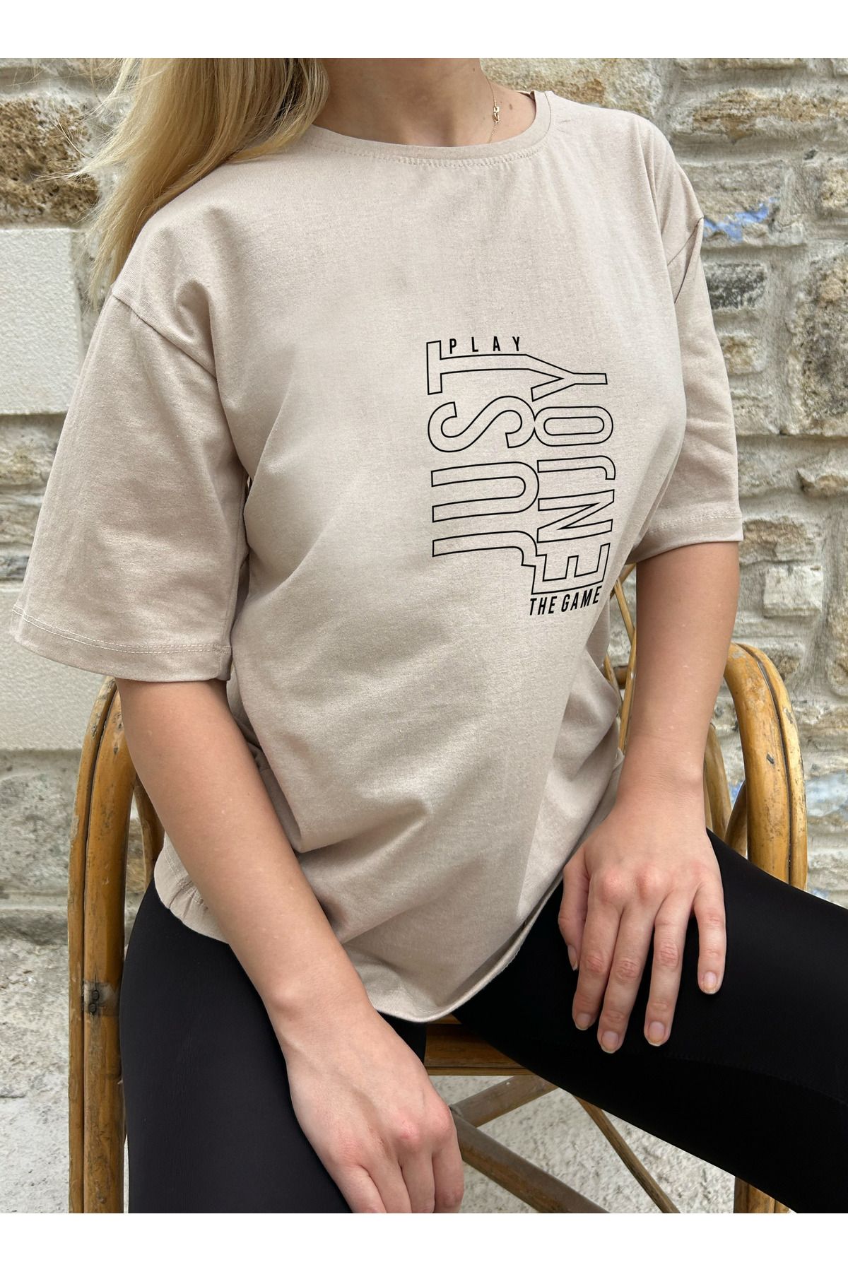 ClubSpaceAstro Kadın Oversize Just Enjoy Baskılı Tişört – Pozitif ve Rahat Stil