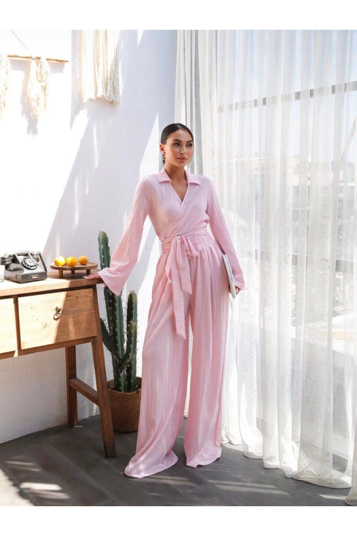CELITA Kadın Kırinkıl Kumaş Belden Bağlamalı Gömlek Ve Oversize Pantolon Takım
