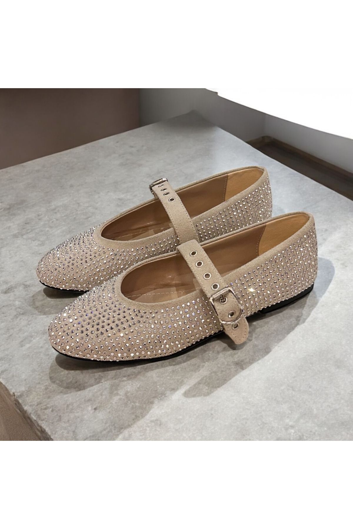 runa shoes taşlı babet