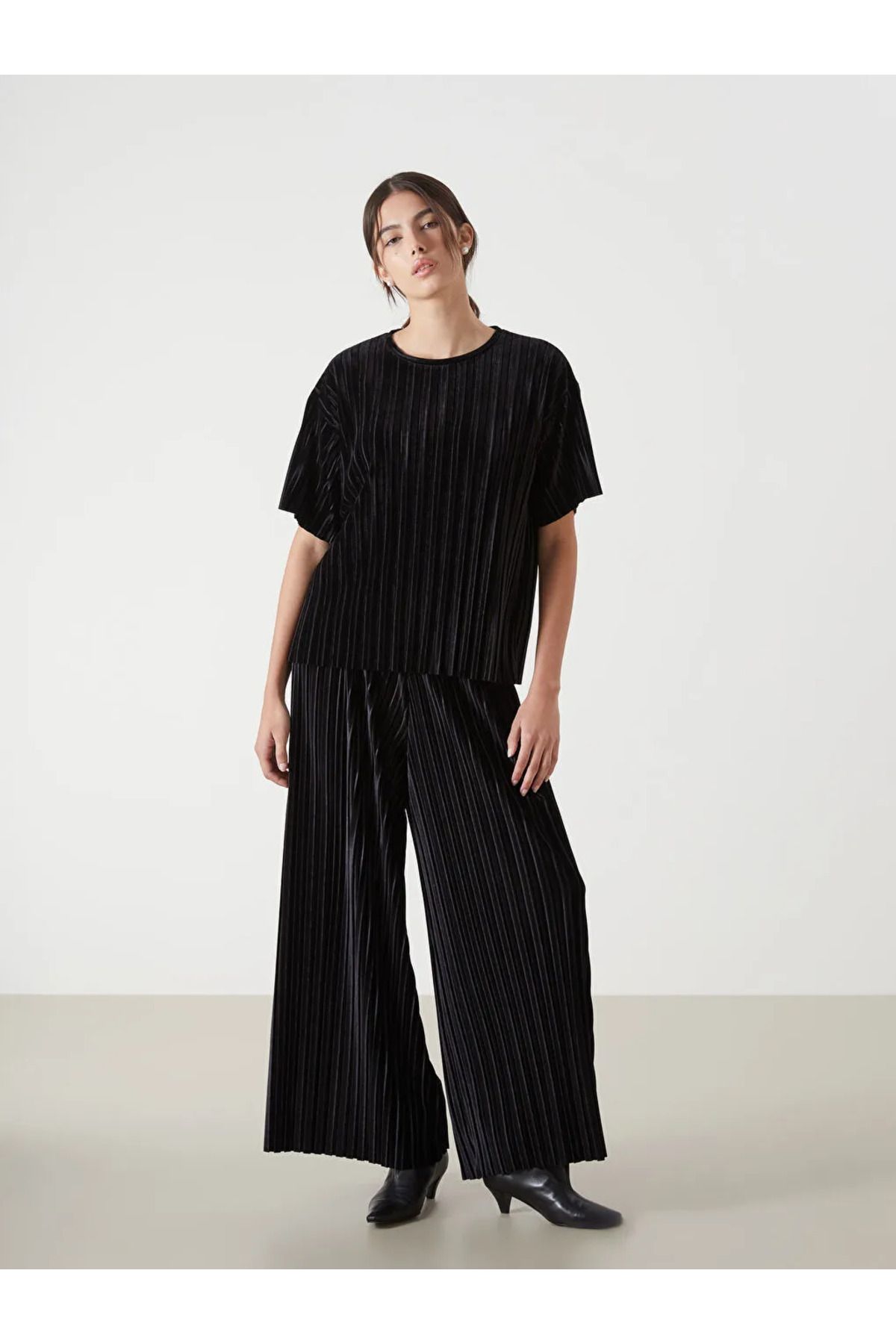 LC Waikiki LCWAIKIKI Basic Siyah Beli Lastikli Kadife Kadın Pantolon