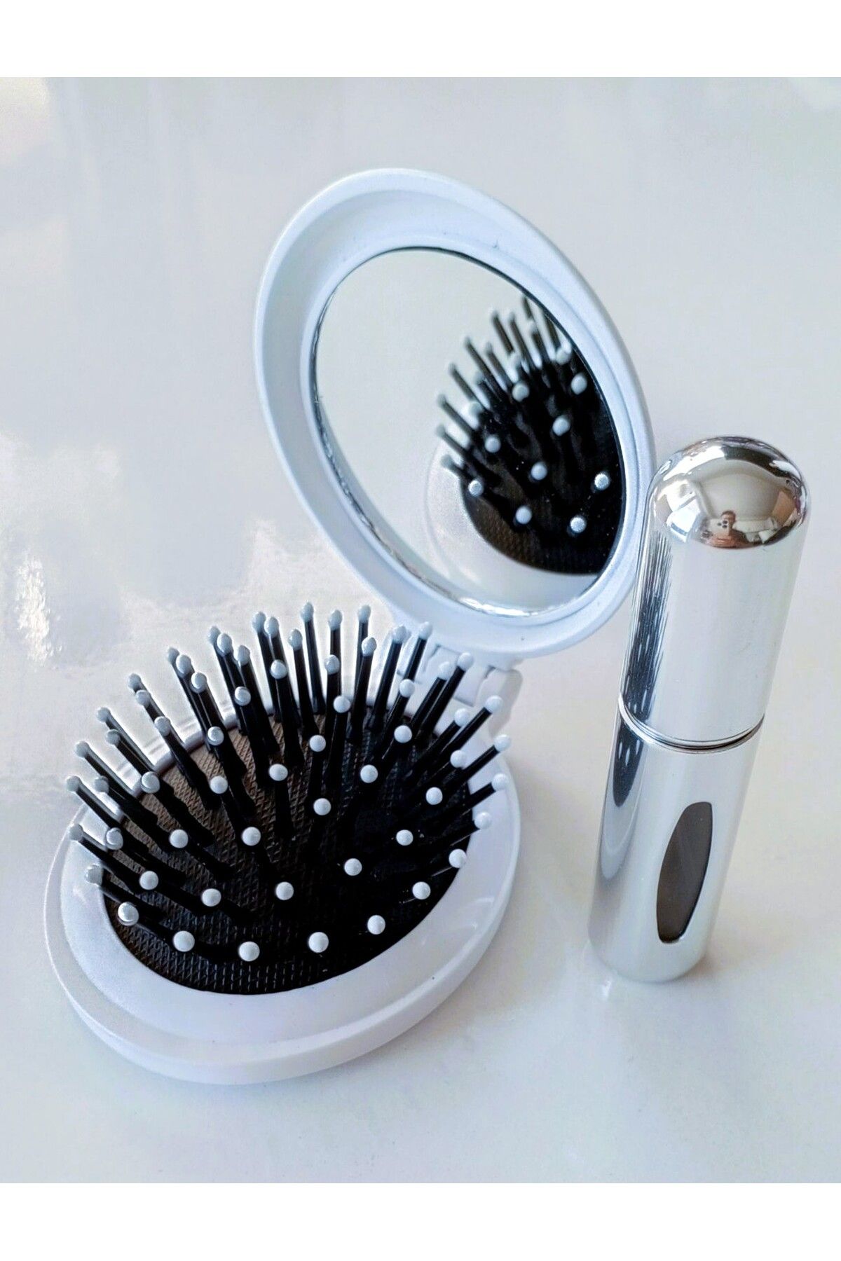 TARIK HOME Mini Katlanır Aynalı Tarak ve 5 ml Parfüm Şişesi, Cep Çanta Seyahat İçin İdeal 2'li Set
