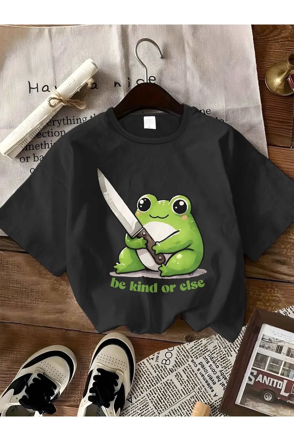 Massgai Unisex Be Kind Frog Baskılı Oversize %100 Pamuk T-shirt