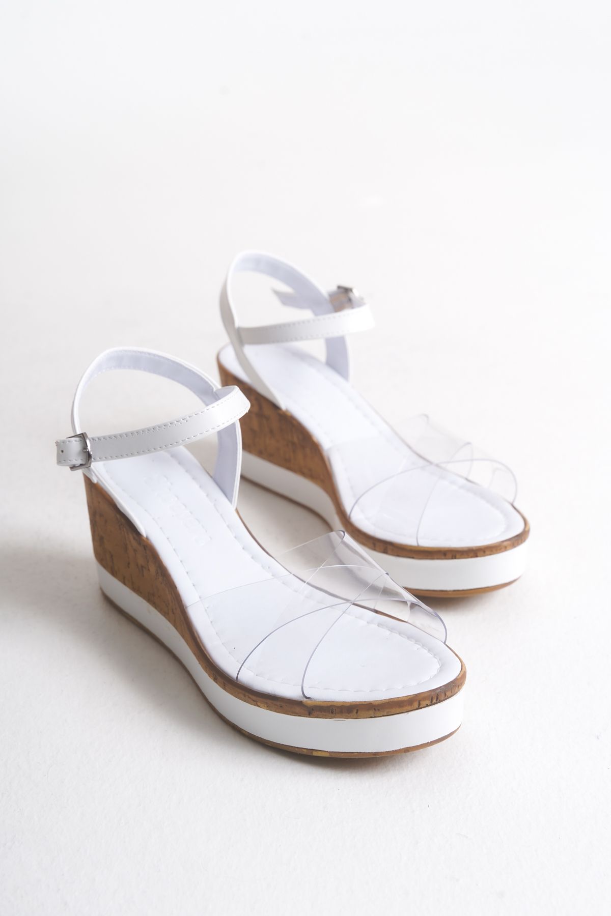 Shoesers Kadın Çapraz Şeffaf Bantlı Tasarım Dolgu Topuklu Ayakkabı, Günlük Sandalet