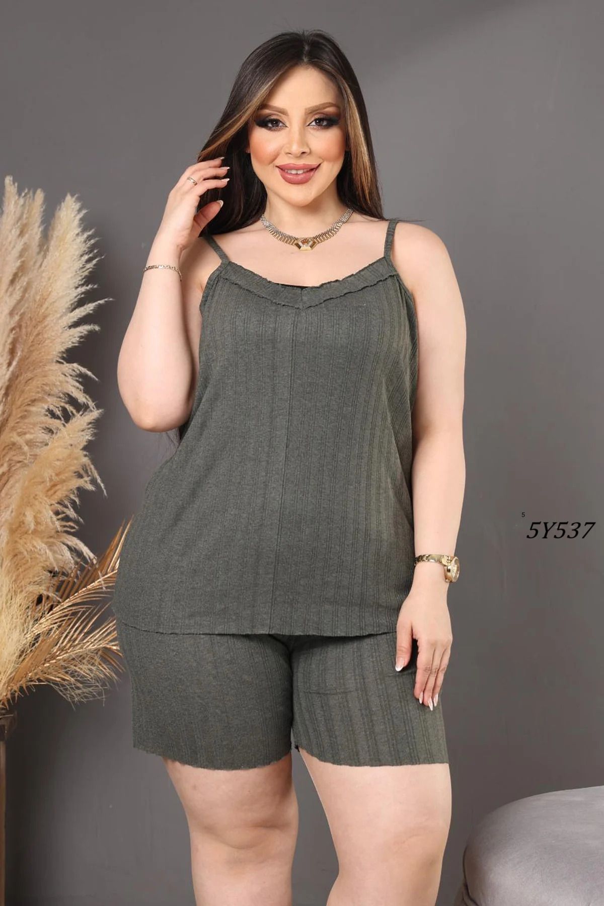 Remon Büyük Beden Çizgili Şortlu Pijama Takımı 5Y537