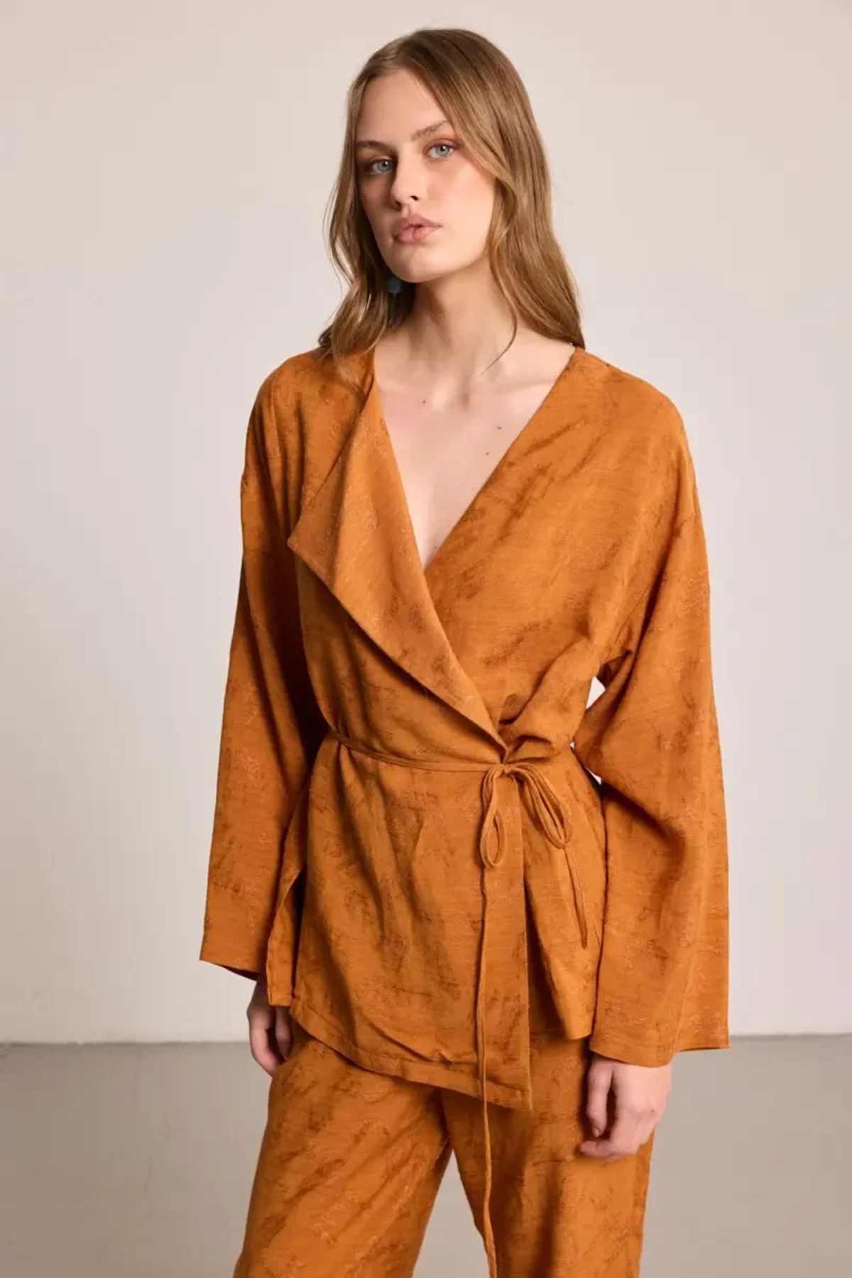 Gusto Jakar Desenli Keten Kimono - Kiremit