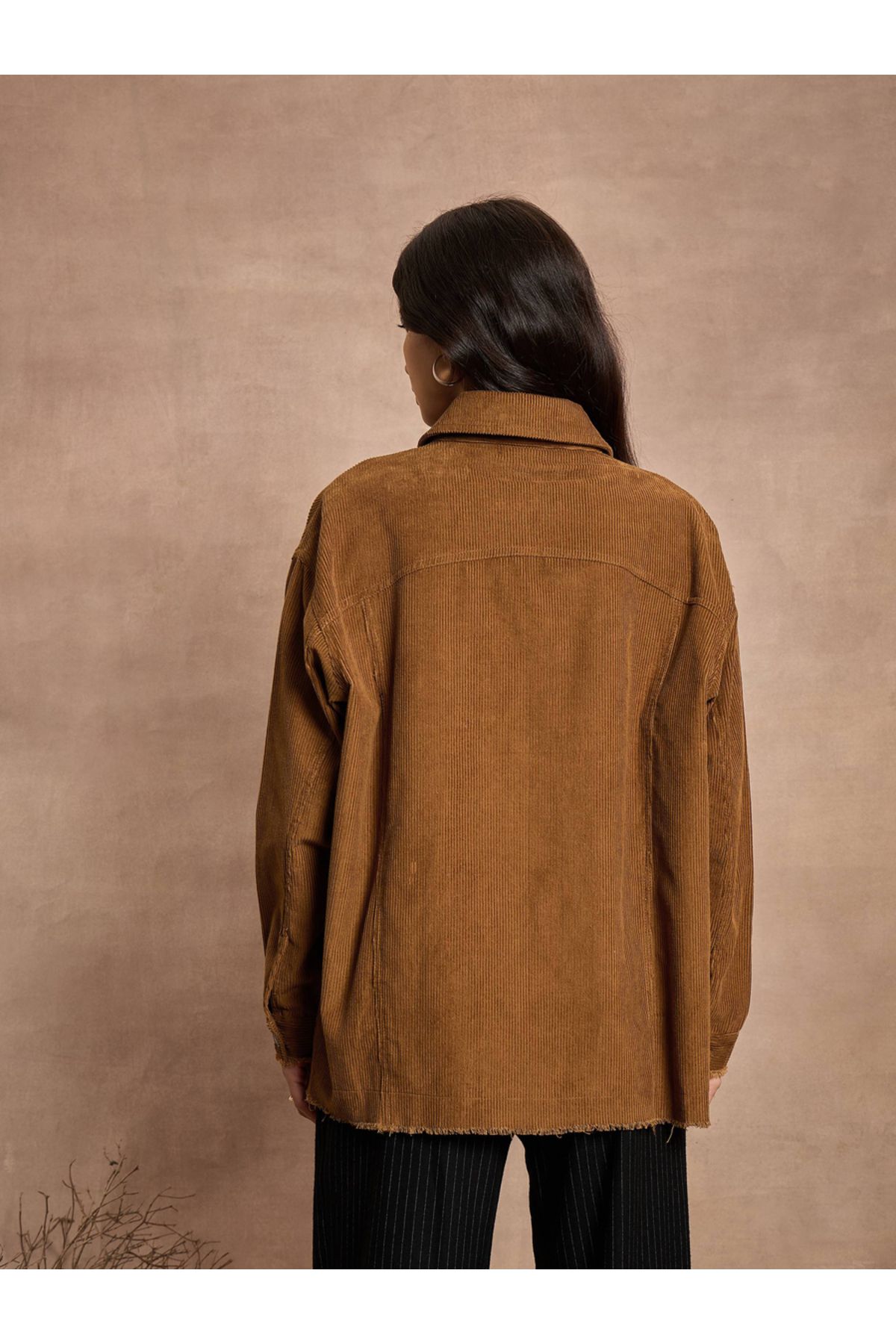 Sassafras By Styli-Textured Corduroy Oversized Shacket with Pockets 5