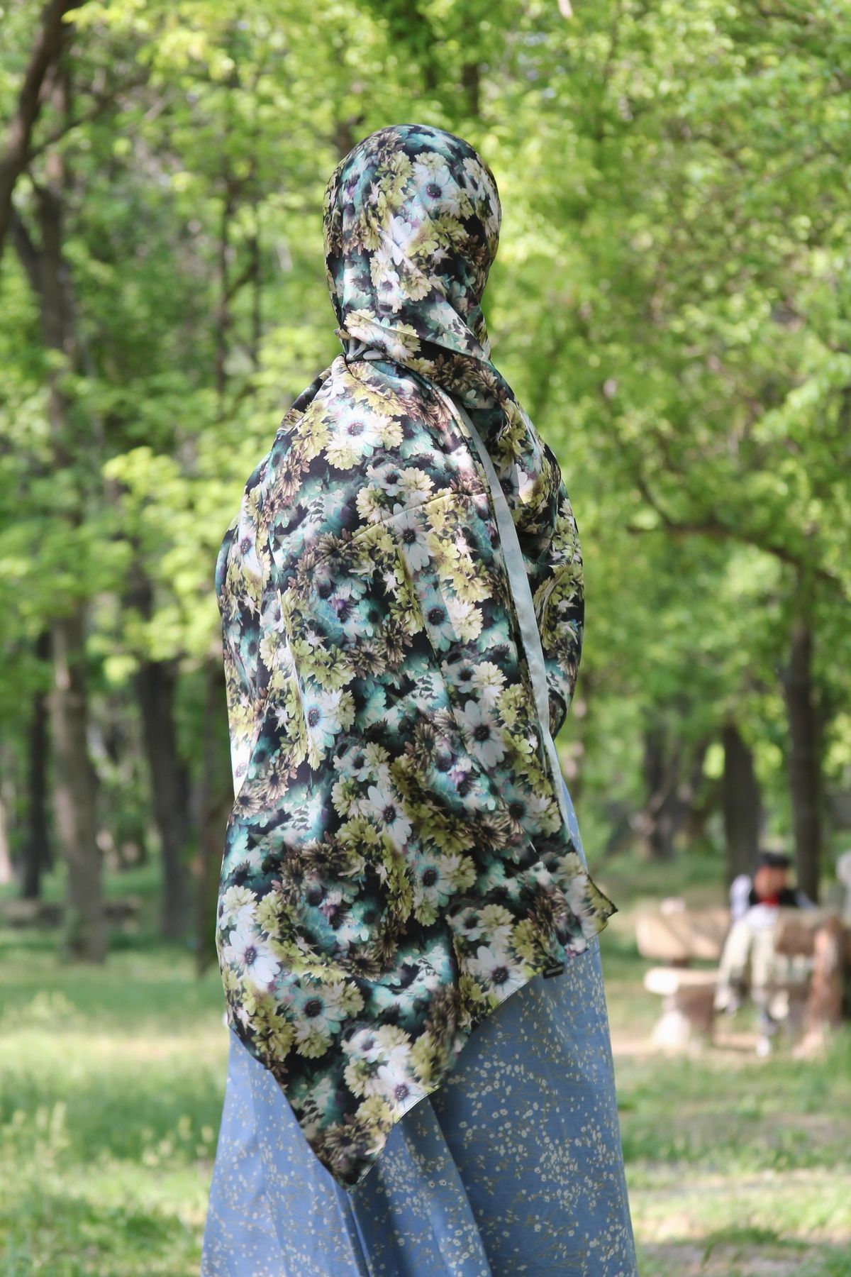 SARA SCARFS DAİSY DESEN TWİLL ŞAL
