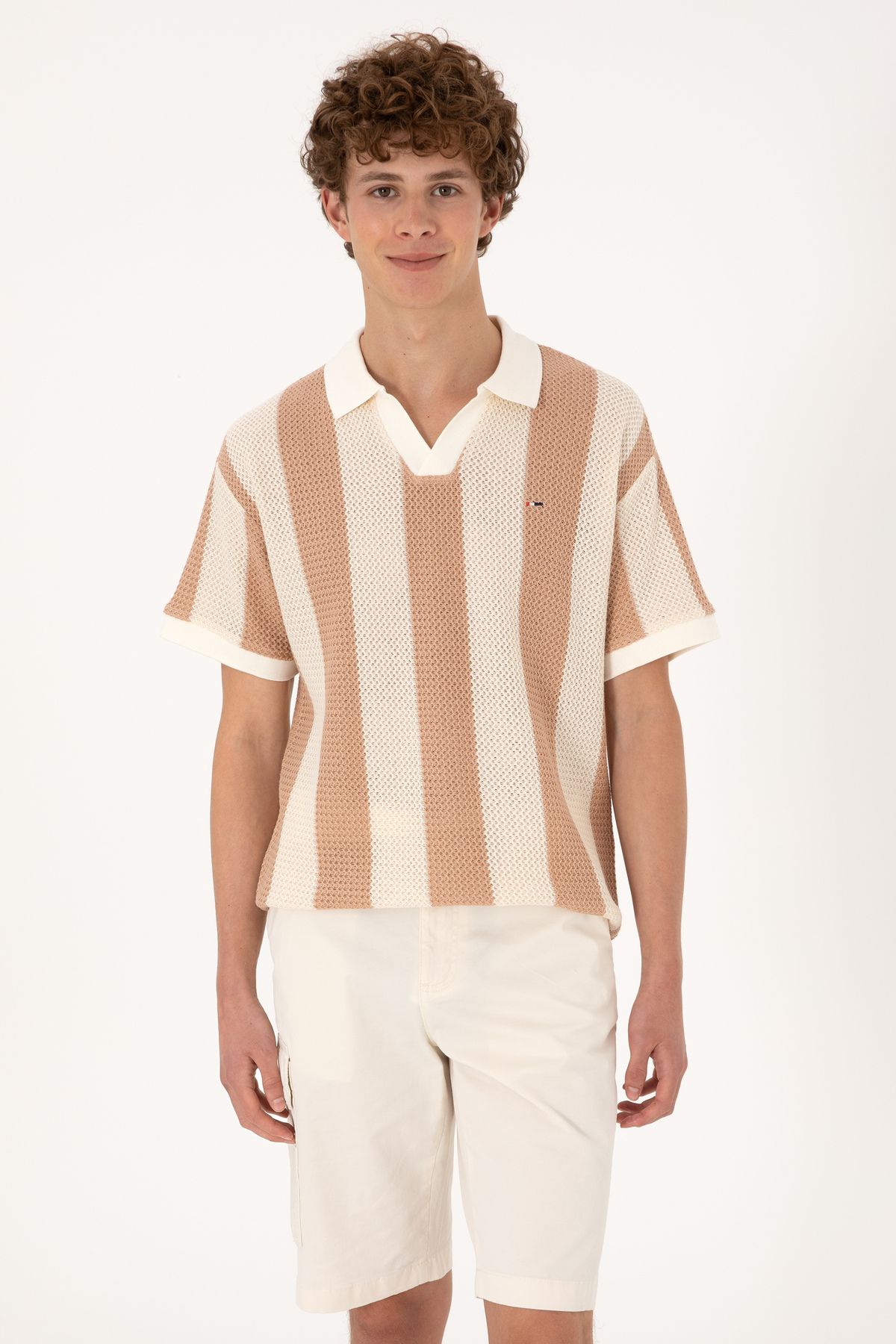 U.S. Polo Assn. Erkek Comfort Fit Kaçık Yaka Camel Örgülü Tişört 50300240-VR015