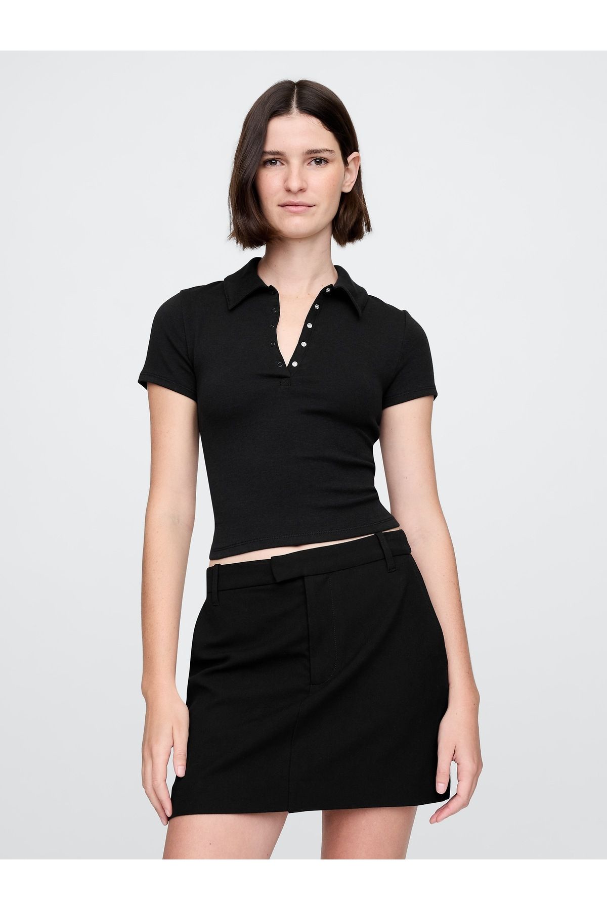 GAP Kadın Siyah Modern Fitilli Crop Polo T-Shirt