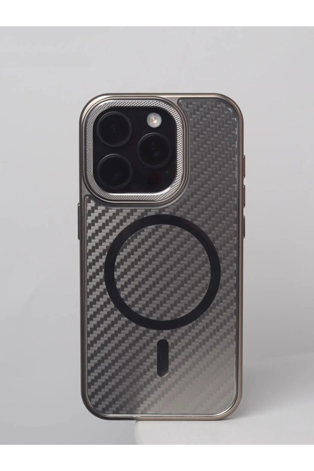Paladyum Case iPhone 14 Pro Max Uyumlu Titanyum Çöl Karbon Fiber MagSafe Özellikli Kılıf