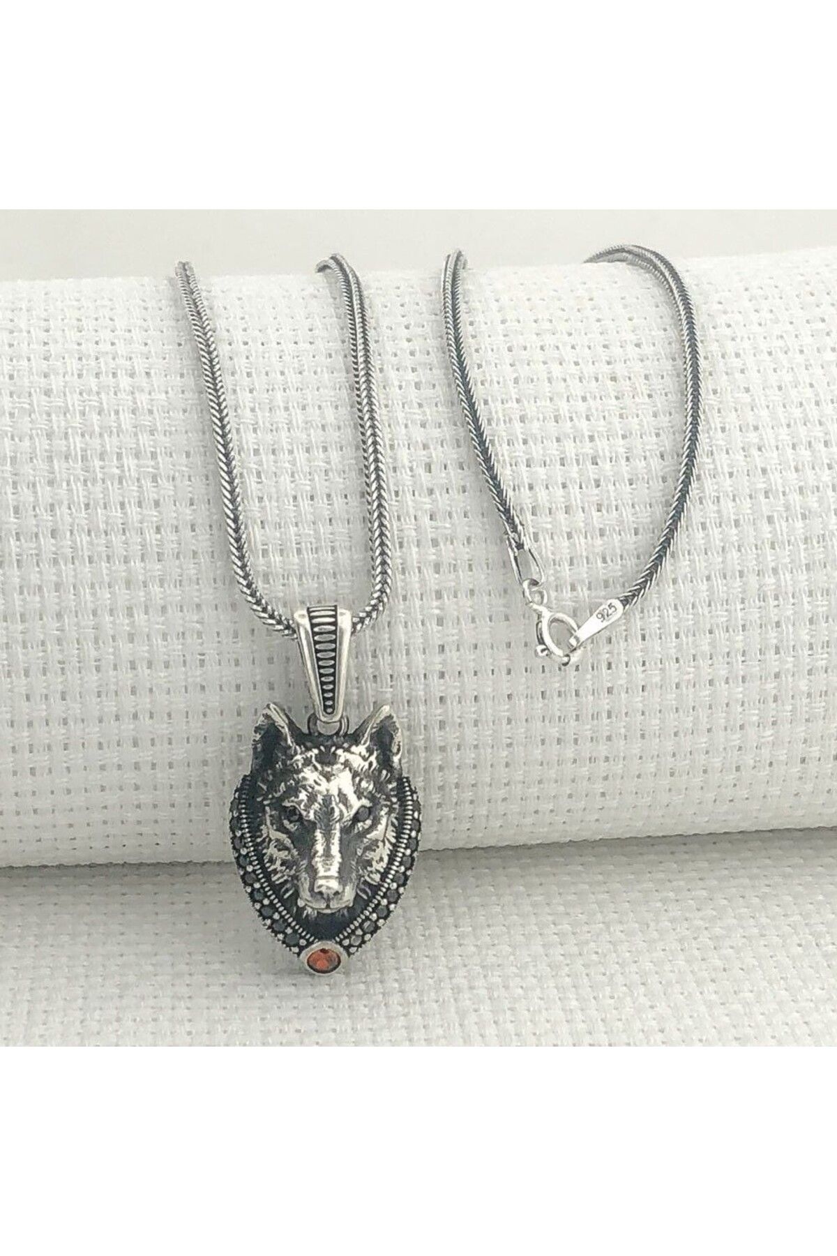 shop Kırmızı Taşlı Kurt Kafası 925 Ayar Gümüş Erkek Kolye