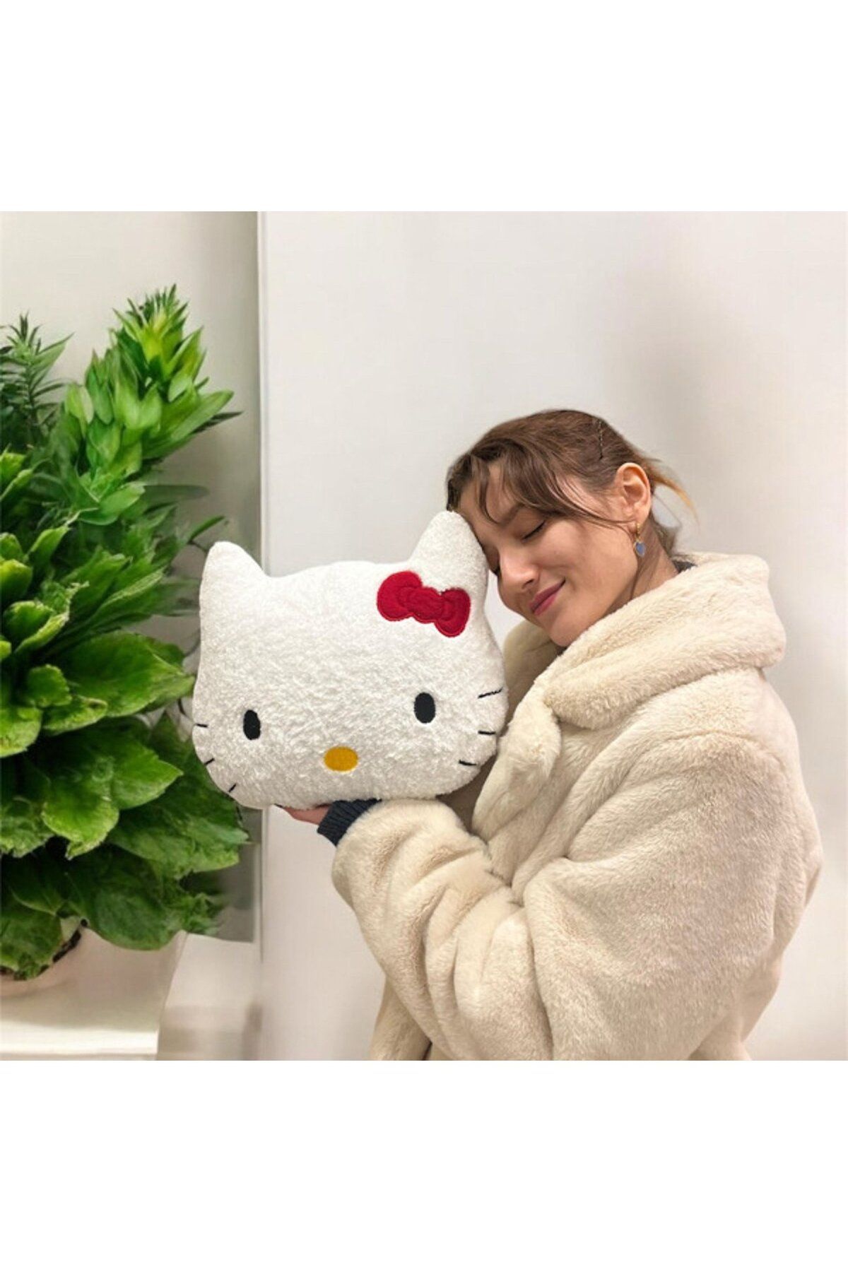 Honney Boutique Kuromi Peluş Kafa Yastık