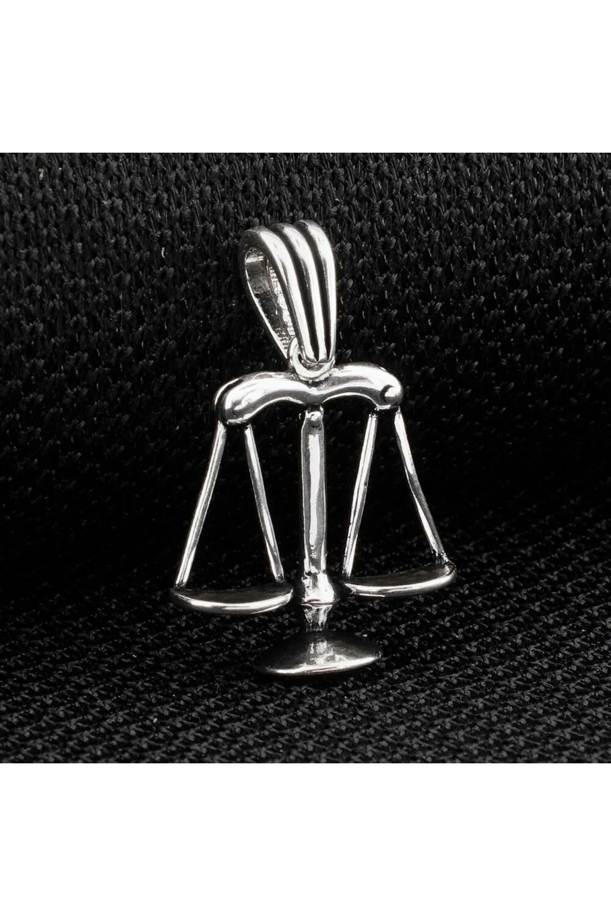 shop Adalet Terazisi 925 Ayar Gümüş Erkek Kolye Ucu