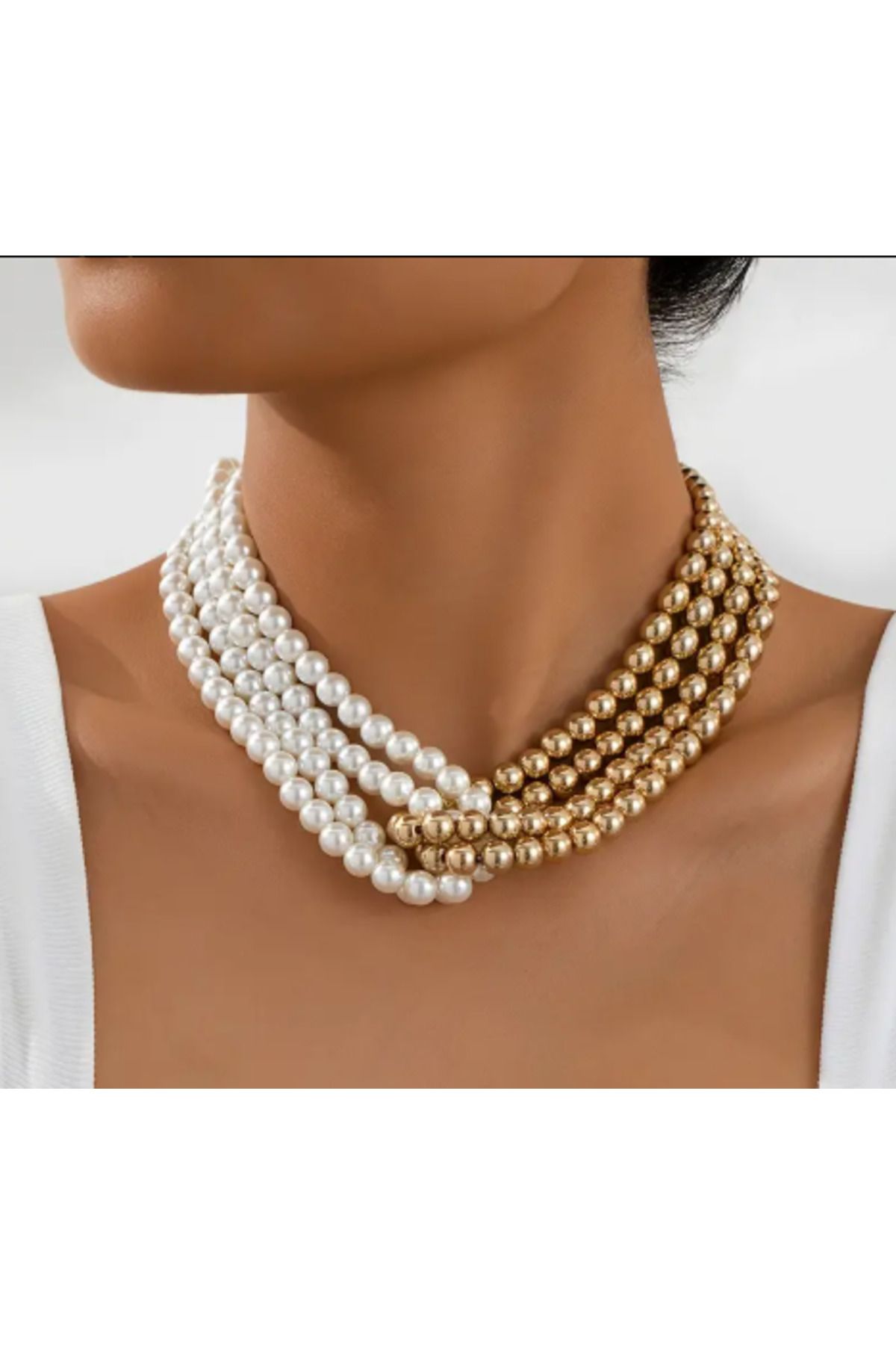 SE Jewellery Collection Selin Ersoy Beyaz İnci ve Altın Boncuk Detaylı Kolye – Şık ve Zarif Tasarım