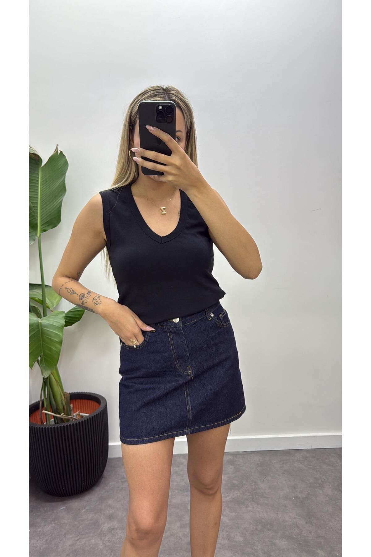Acar Boutique V Yaka Kolsuz Bluz