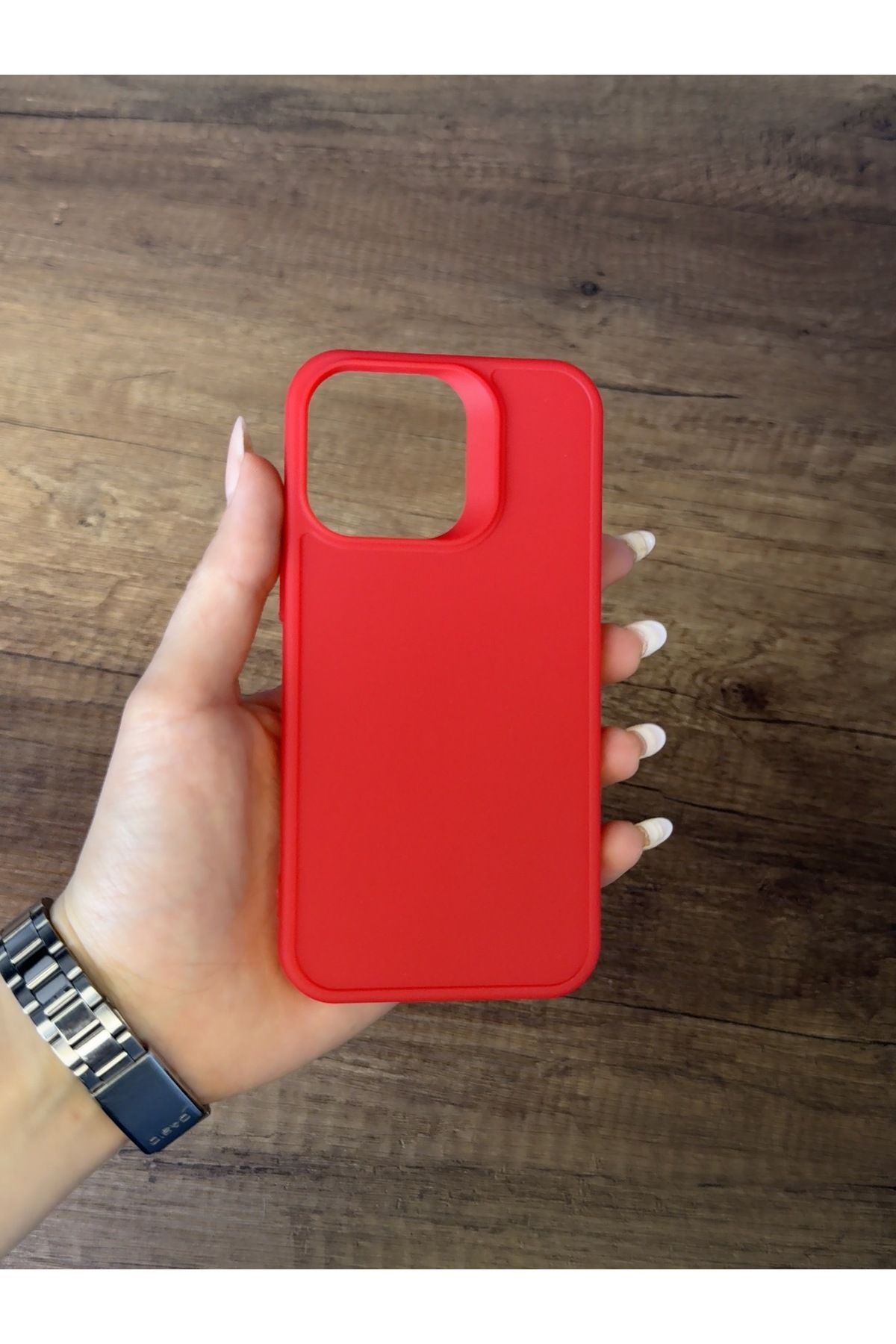MTL İPhone 15 Pro Silikon Kılıf XFab