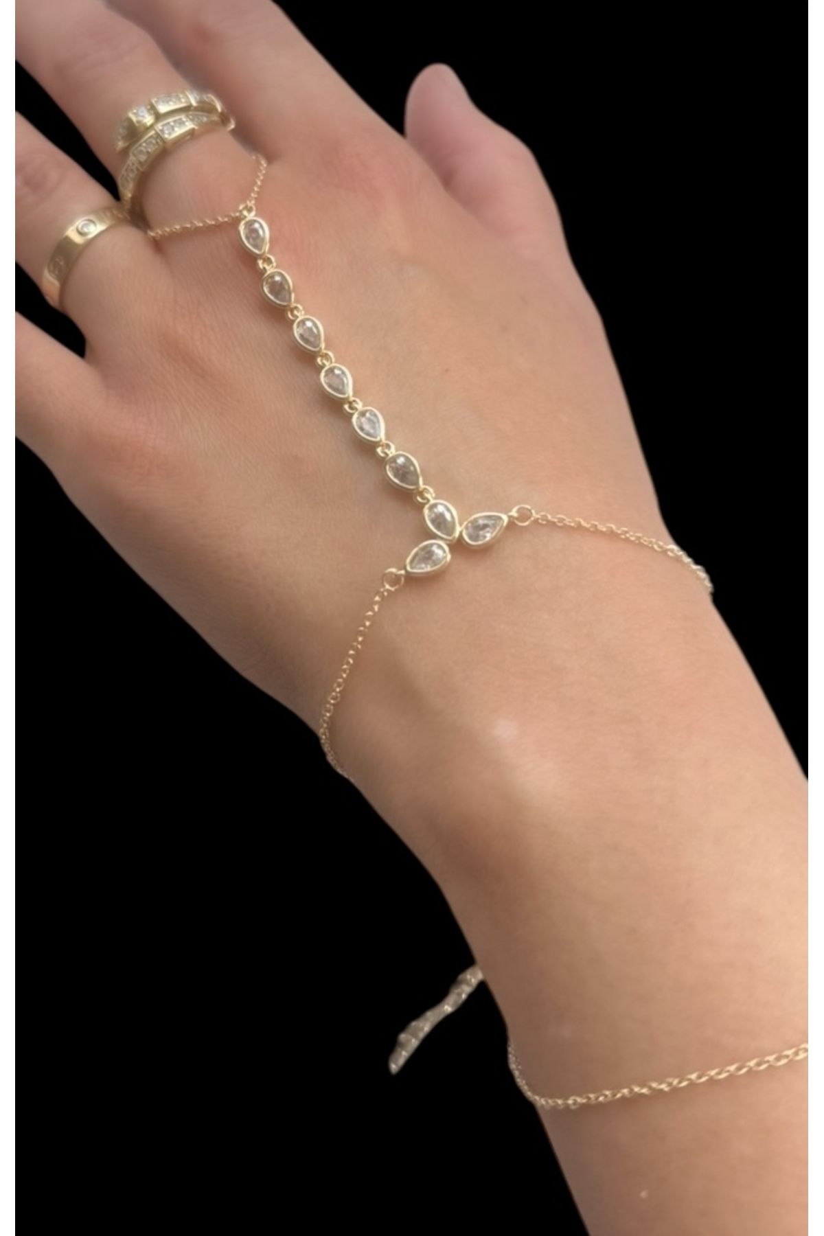 bellss accessory Gold Zirkon Taşlı Damla Model Şahmeran