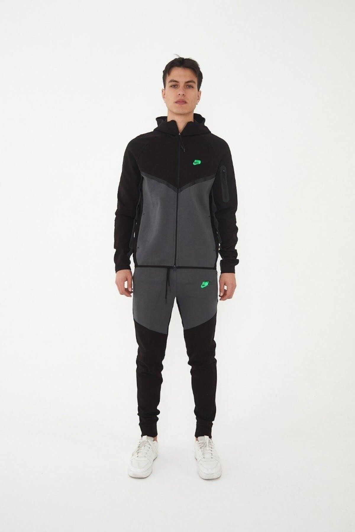 2AS-Tech Fleece Tracksuit 1