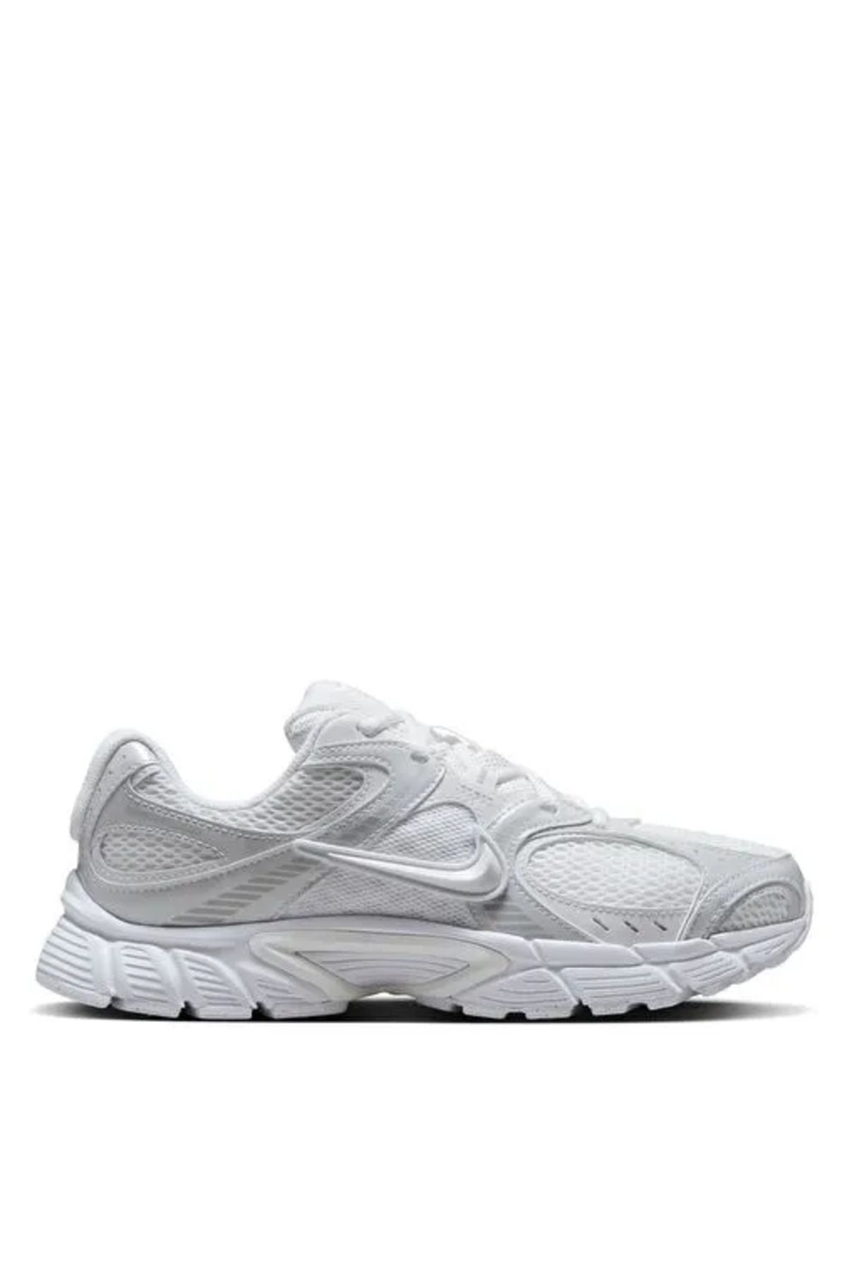 Nike Women's V5 Rnr Sneaker BEYAZ