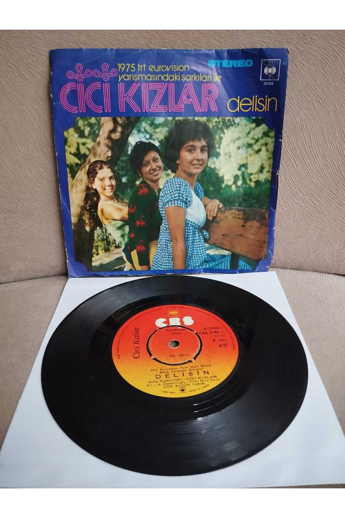 Plakperest Cici Kızlar – Delisin / Rengarenk - 1975 Türkiye Basım 45 lik Plak-2.el