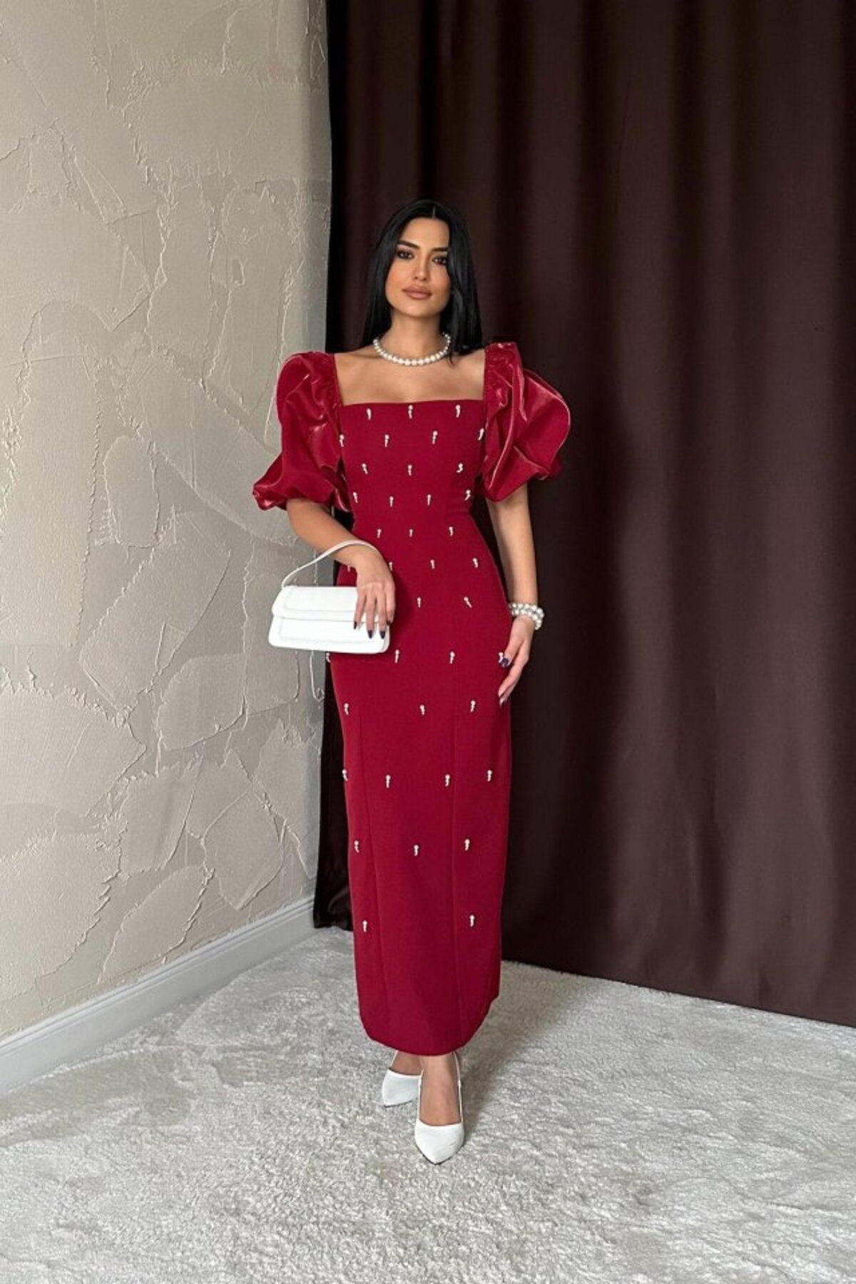 velmorafashion Bordo İşlemeli Kolu Garnili Elbise