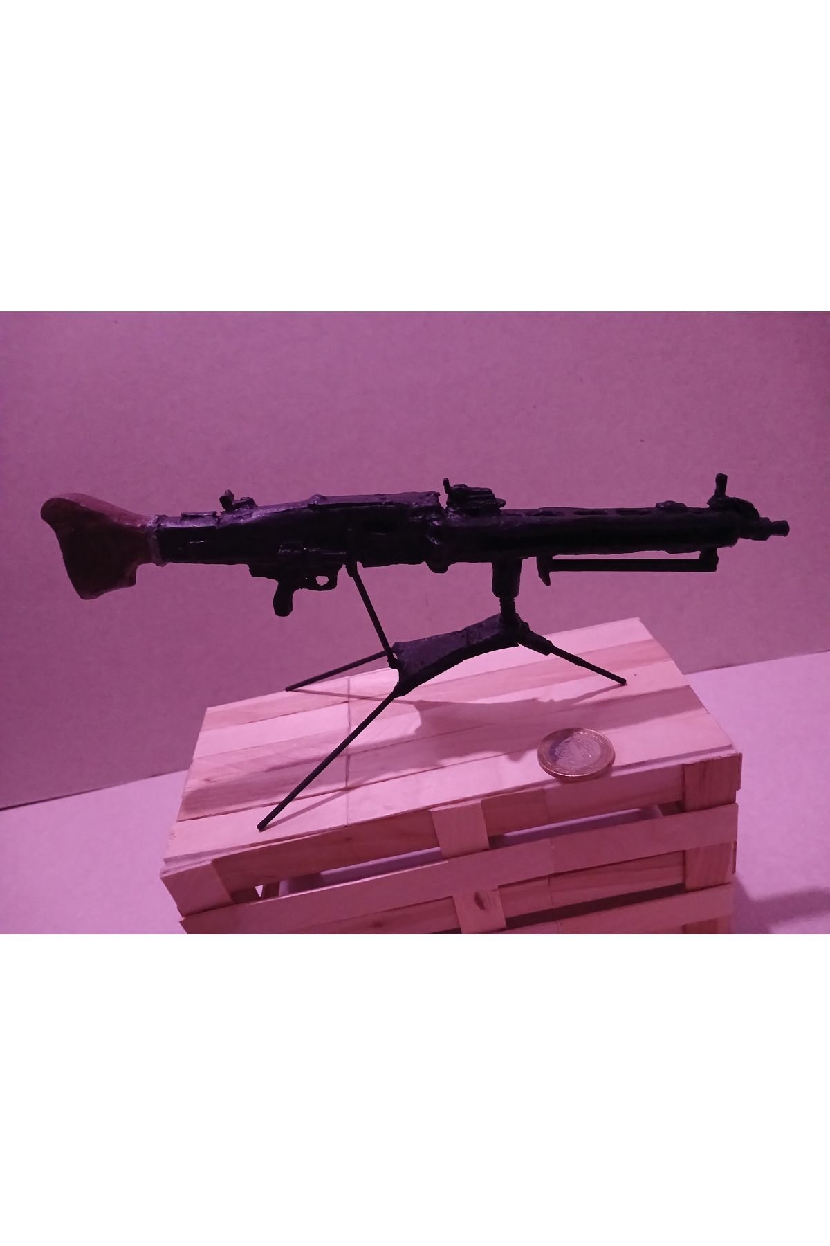Hobiondort El Yapımı Epoksi MG-42 Tripodlu Biblo