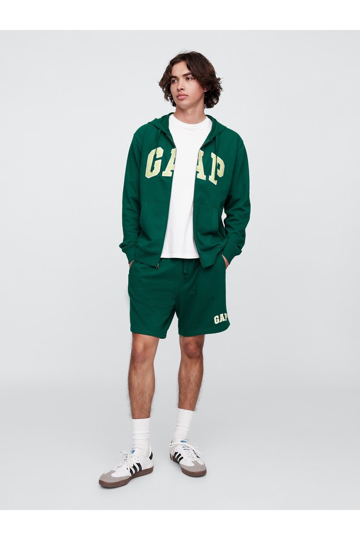 GAP Erkek Yeşil Relaxed Gap Logo Şort