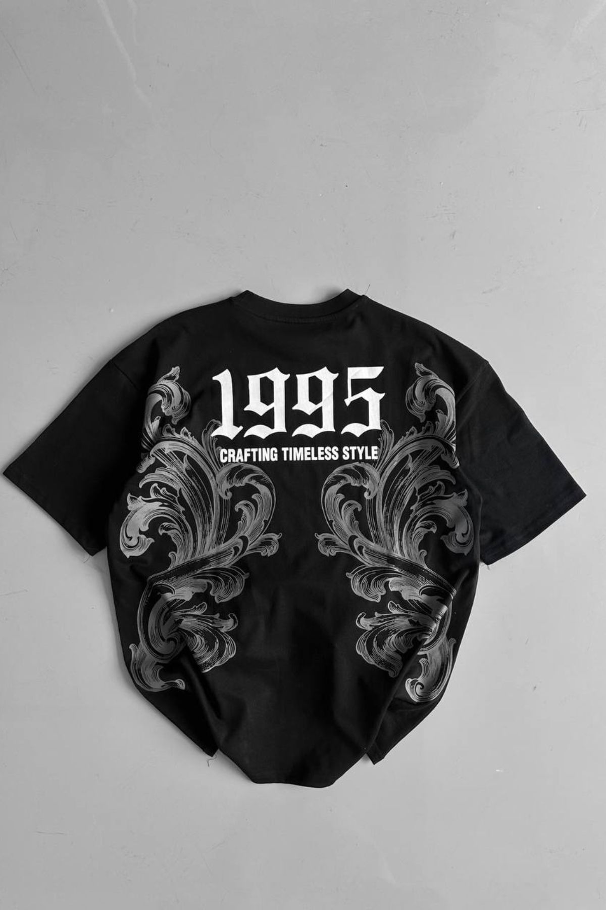 Chirkef Unisex Oversize 100% Pamuk Premium Kumaş Sırt Baskılı Bisiklet Yaka Sokak Stili T-Shirt 1995