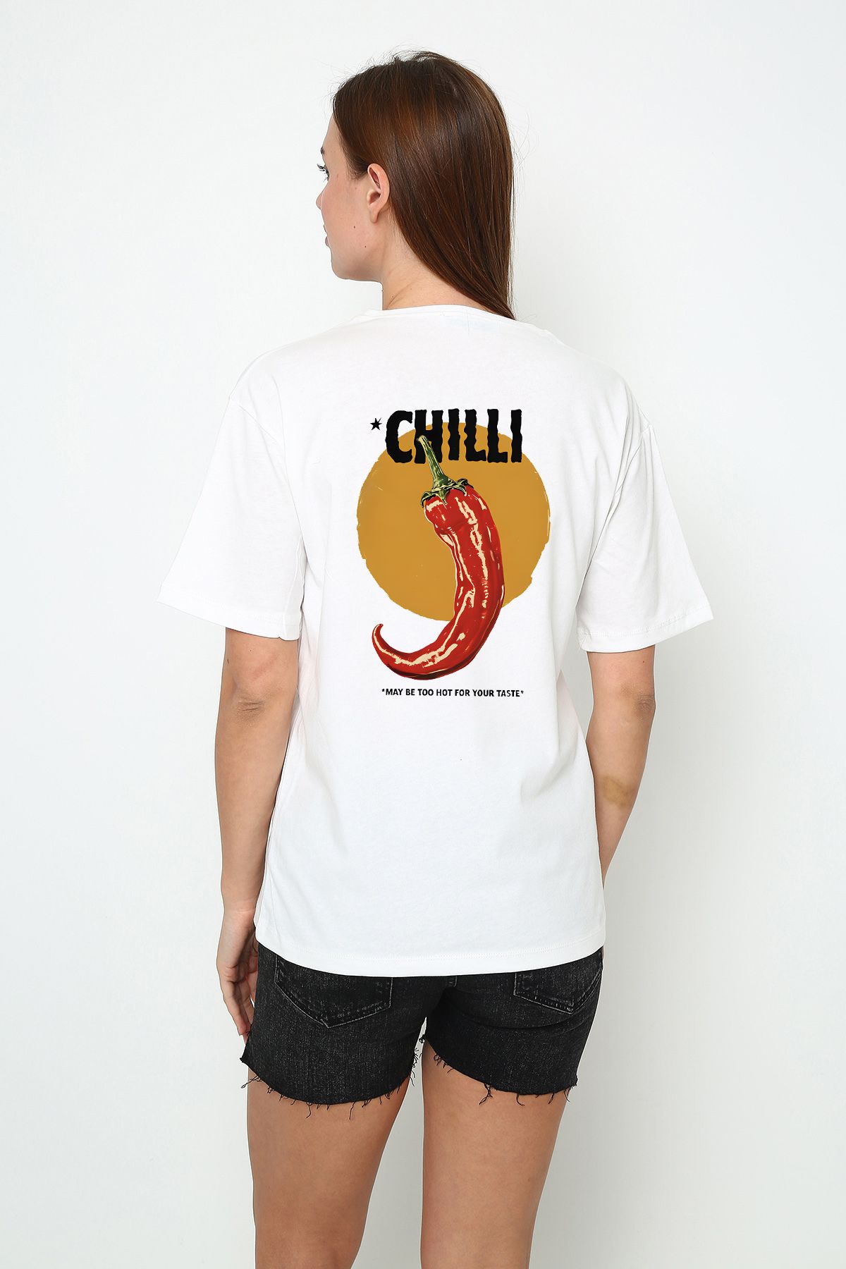 vikitekno oversize bisiklet yaka chilli sırt baskılı kadın t-shirt