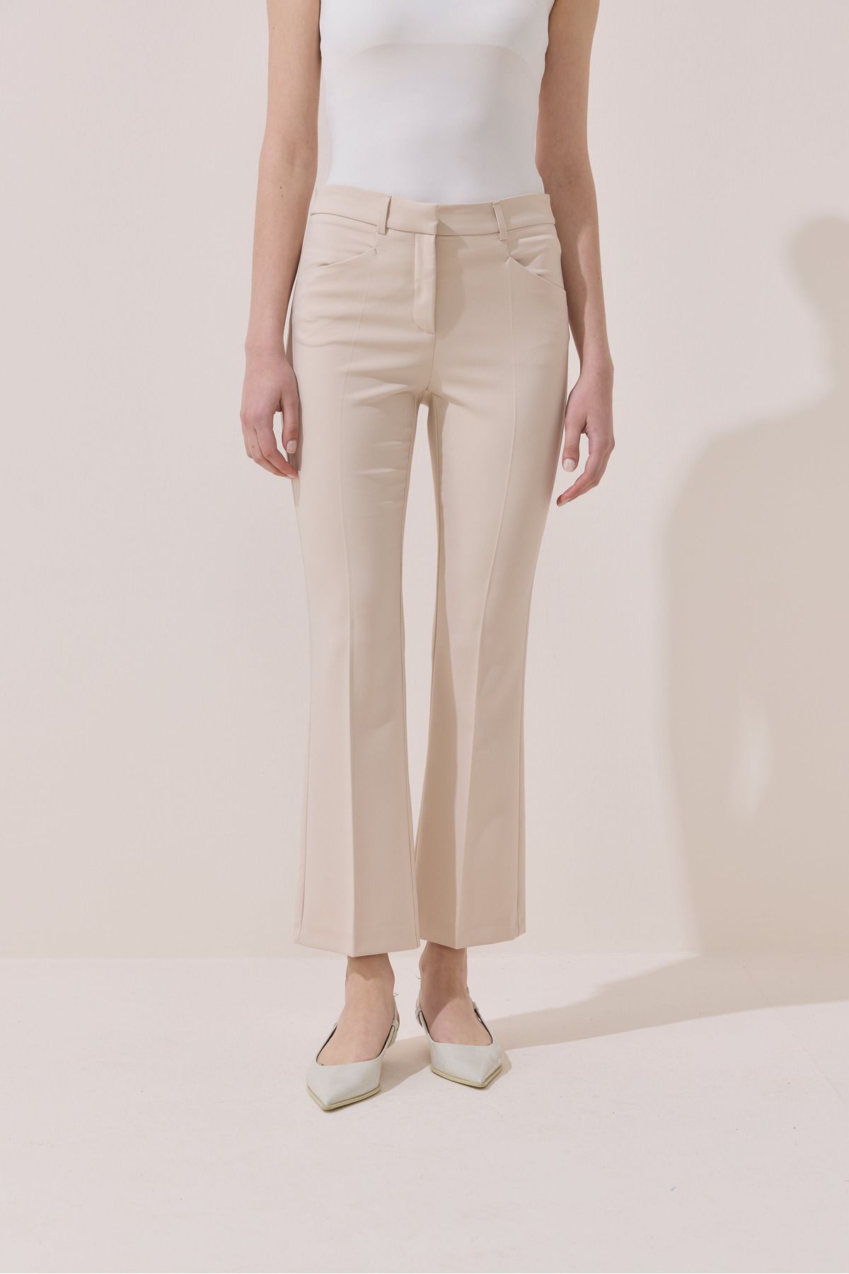 NUR KALAY COLLECTION FLARE PANTOLON