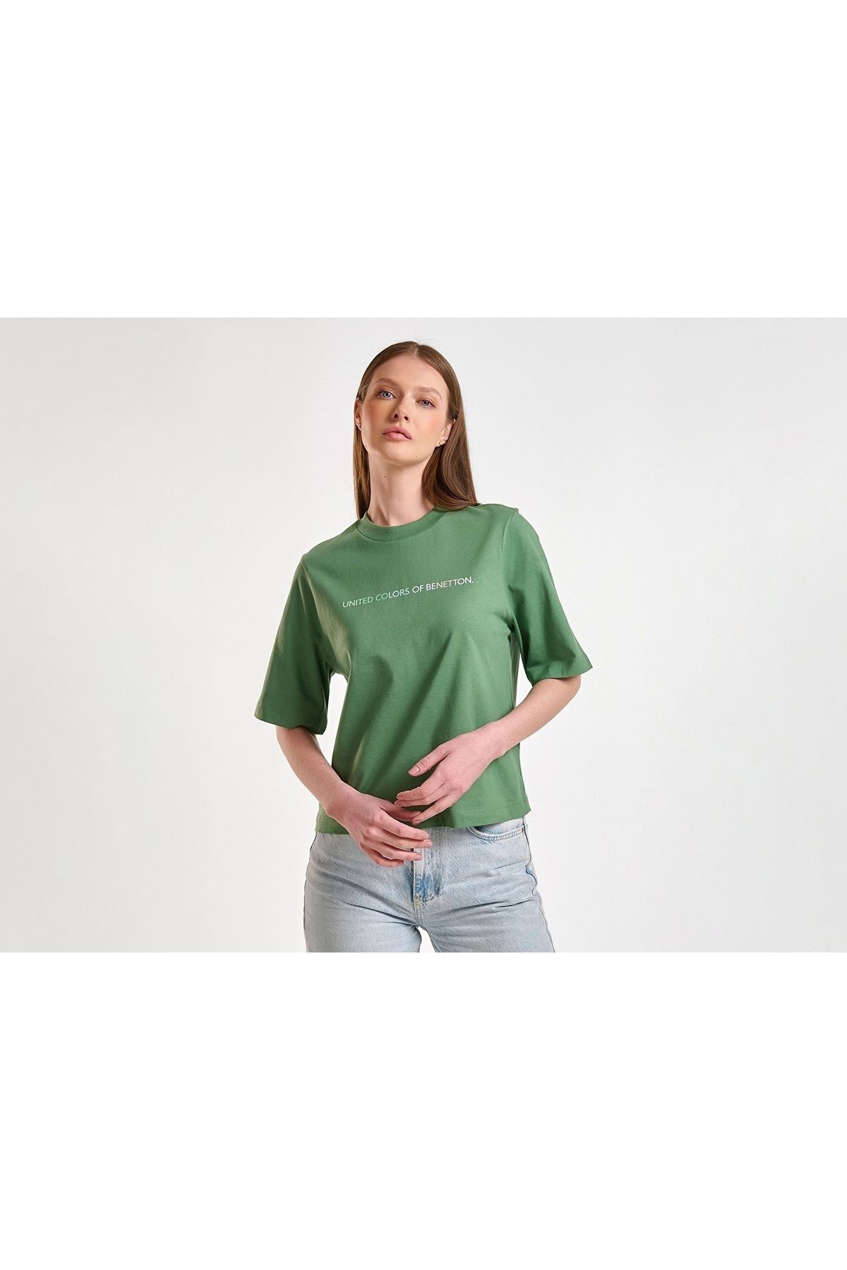 United Colors of Benetton Kadın Relaxed Bisiklet Yaka %100 Pamuk T-Shirt