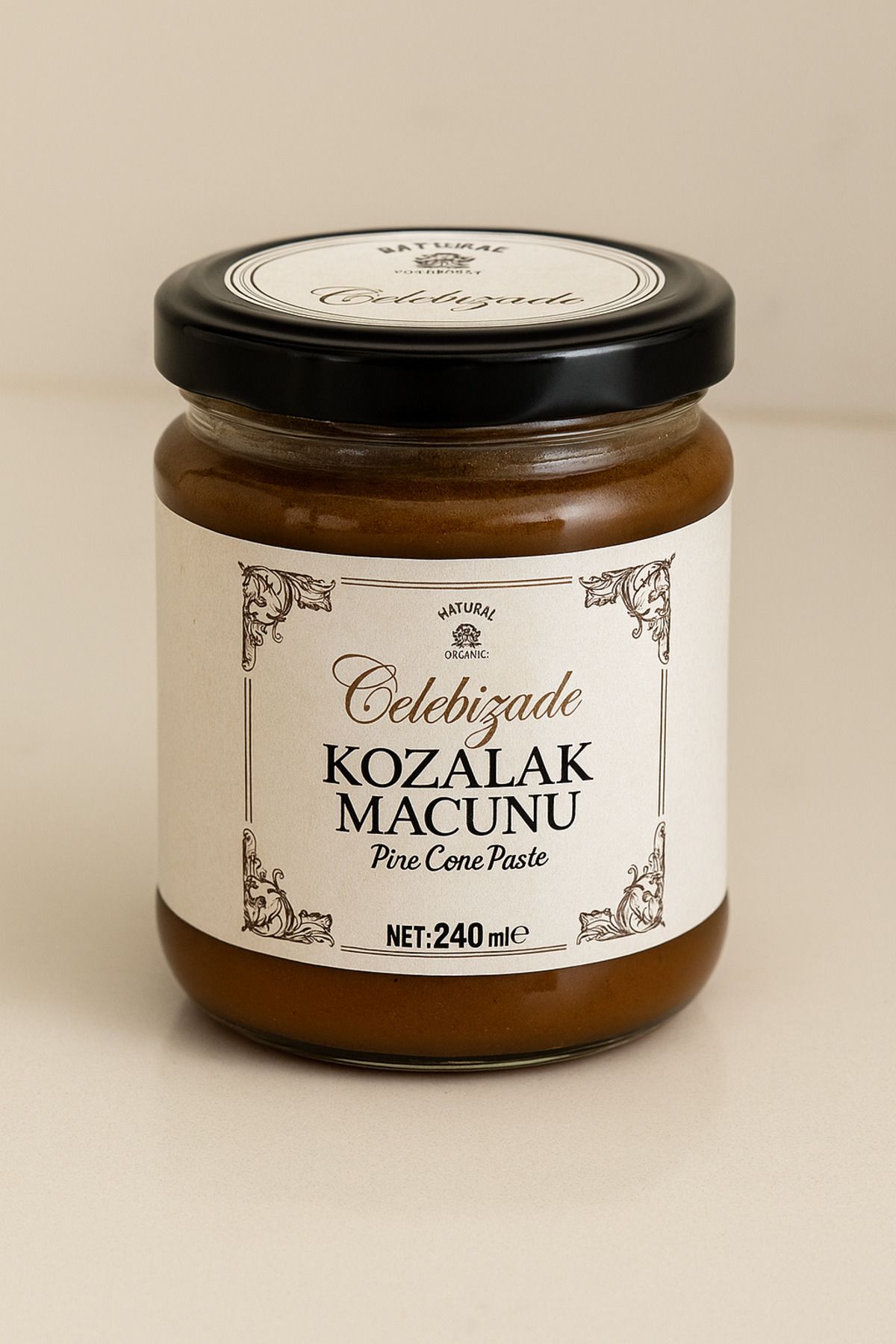 çelebizade Çelebizade %100 Doğal Kozalak Macunu 240 ml – Geleneksel, Katkısız ve Saf Ürün