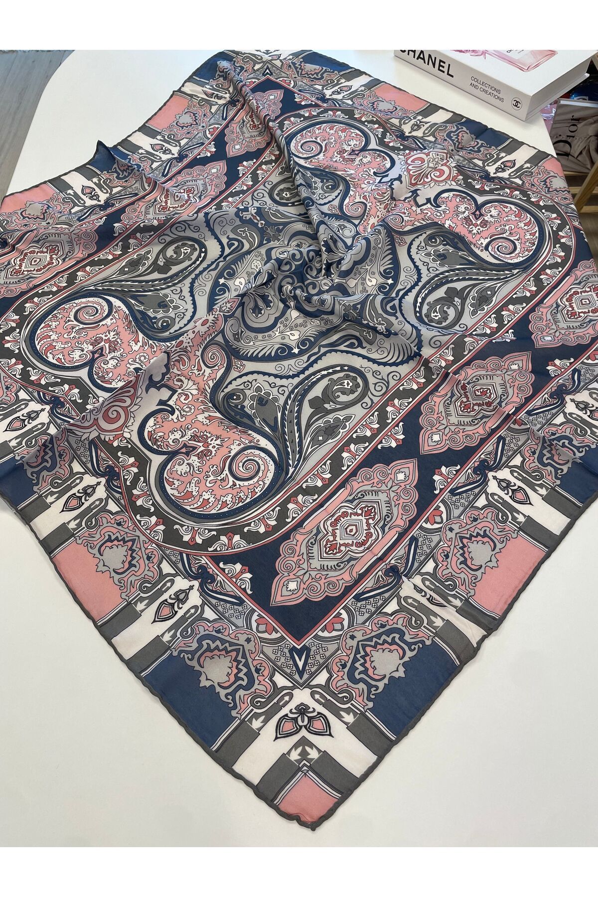 MENESSA Pamuk Soft Etro Eşarp