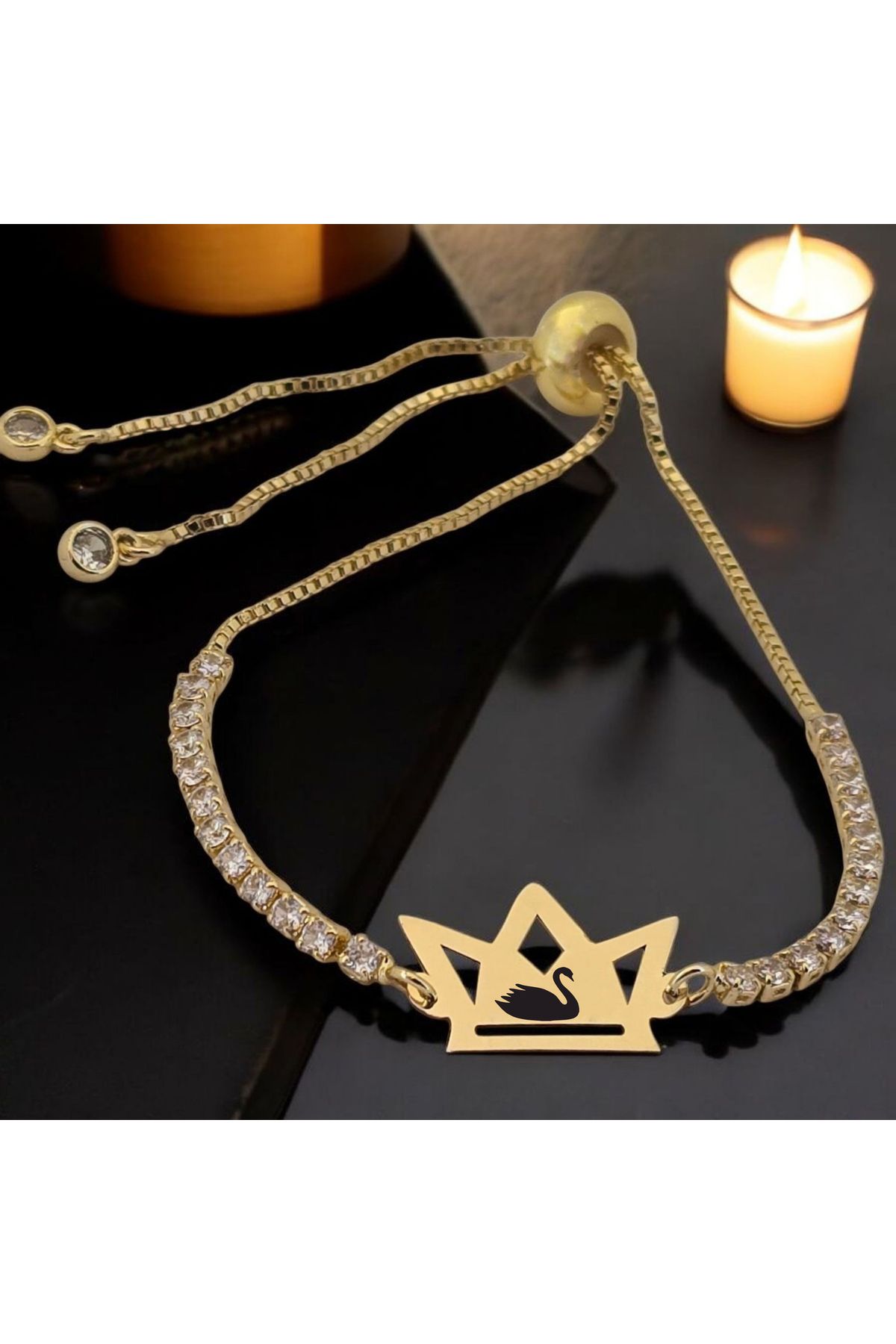 ARCHINO GOLD Kuğu Temalı Zincirli Taç Motifli 14 Ayar Altın Plakalı Hediye Bileklik-471sembol-beyaztaş