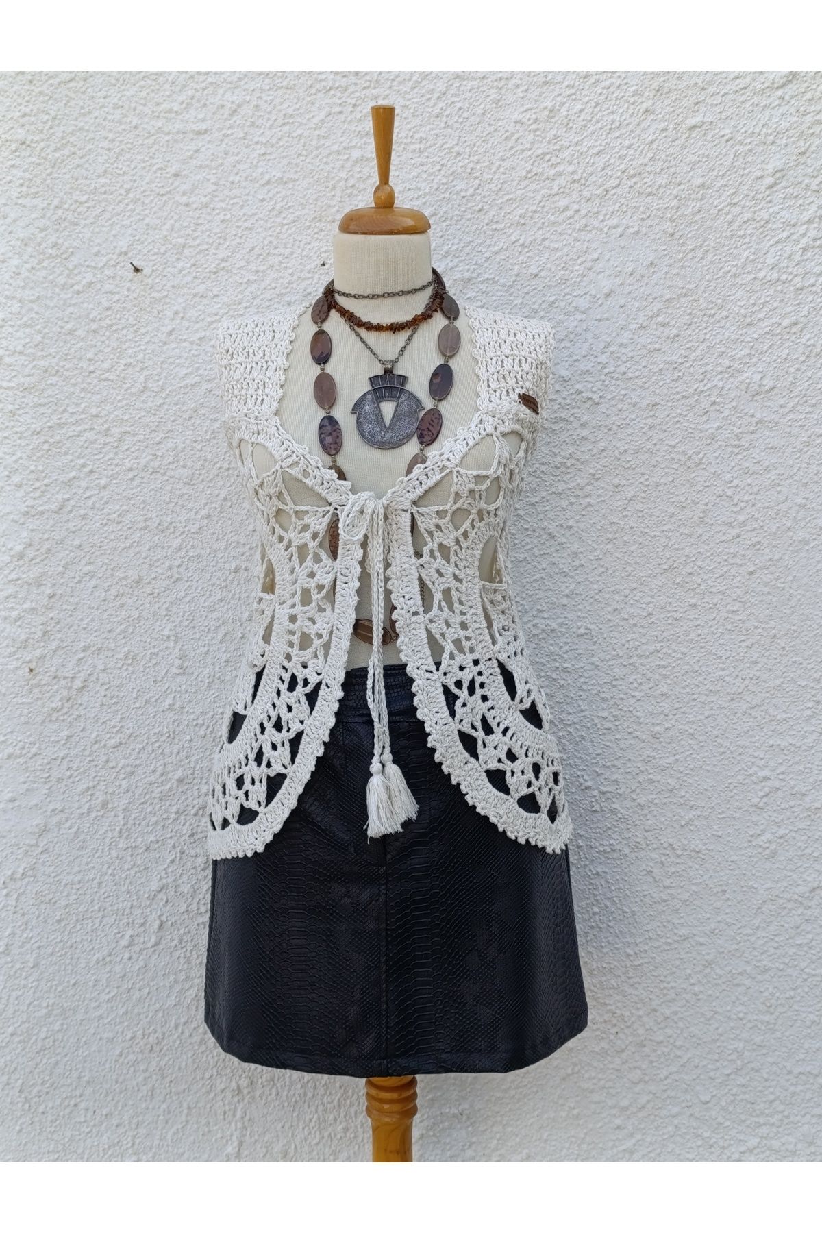 Hippybutik Kırık Beyaz Tığ Dokuma El İşi Tasarım Yelek