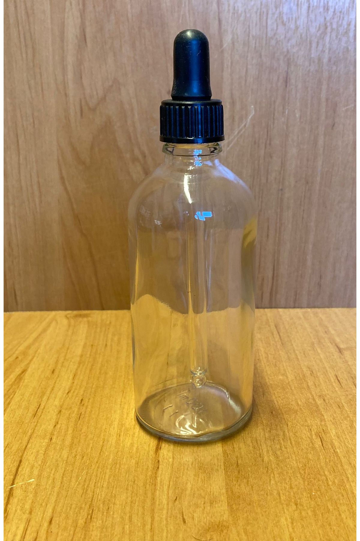 junibeliw 4 Adet 100ml Şeffaf Cam Şişe Plastik Kapaklı Cam Damlalıklı Boş Çok Amaçlı Esans Yağ Şişesi 4x100ml