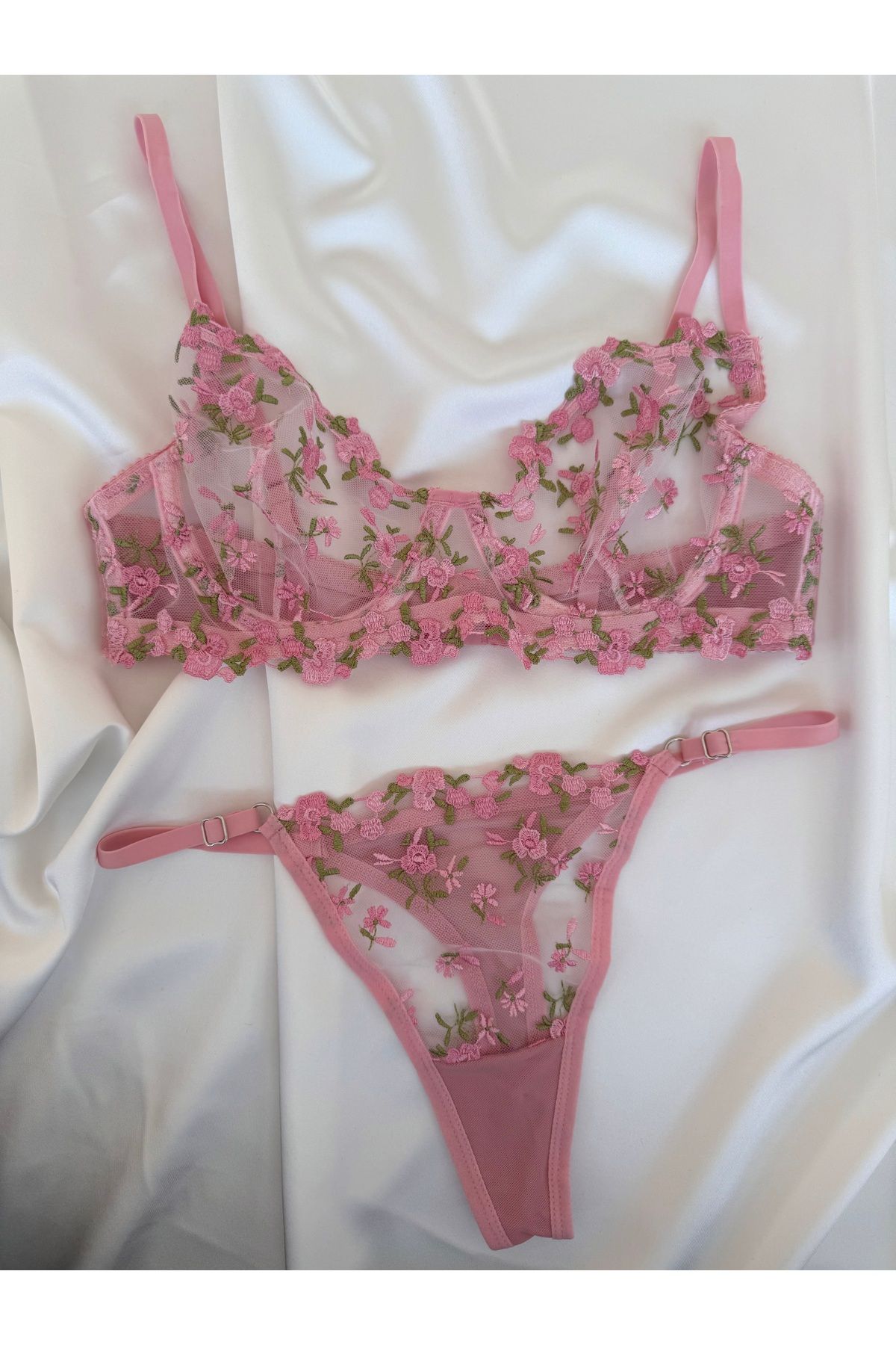 Pijamacs Pembe Mini Çiçek Desenli Bralet Takım Sütyen Set