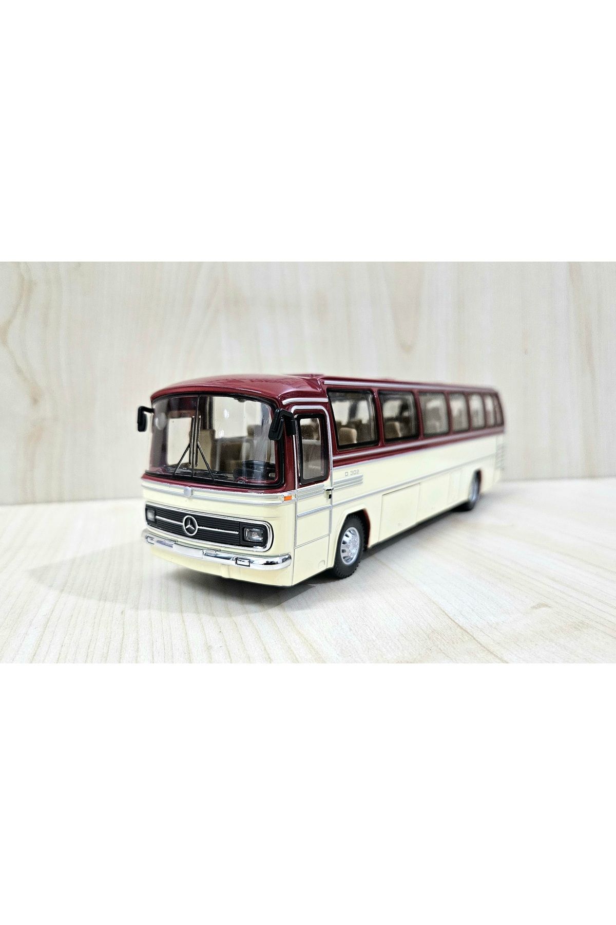 Maket 25 cm 1/43 ölçek bordo metal MERCEDES BENZ O302 OTOBÜS MAKETİ