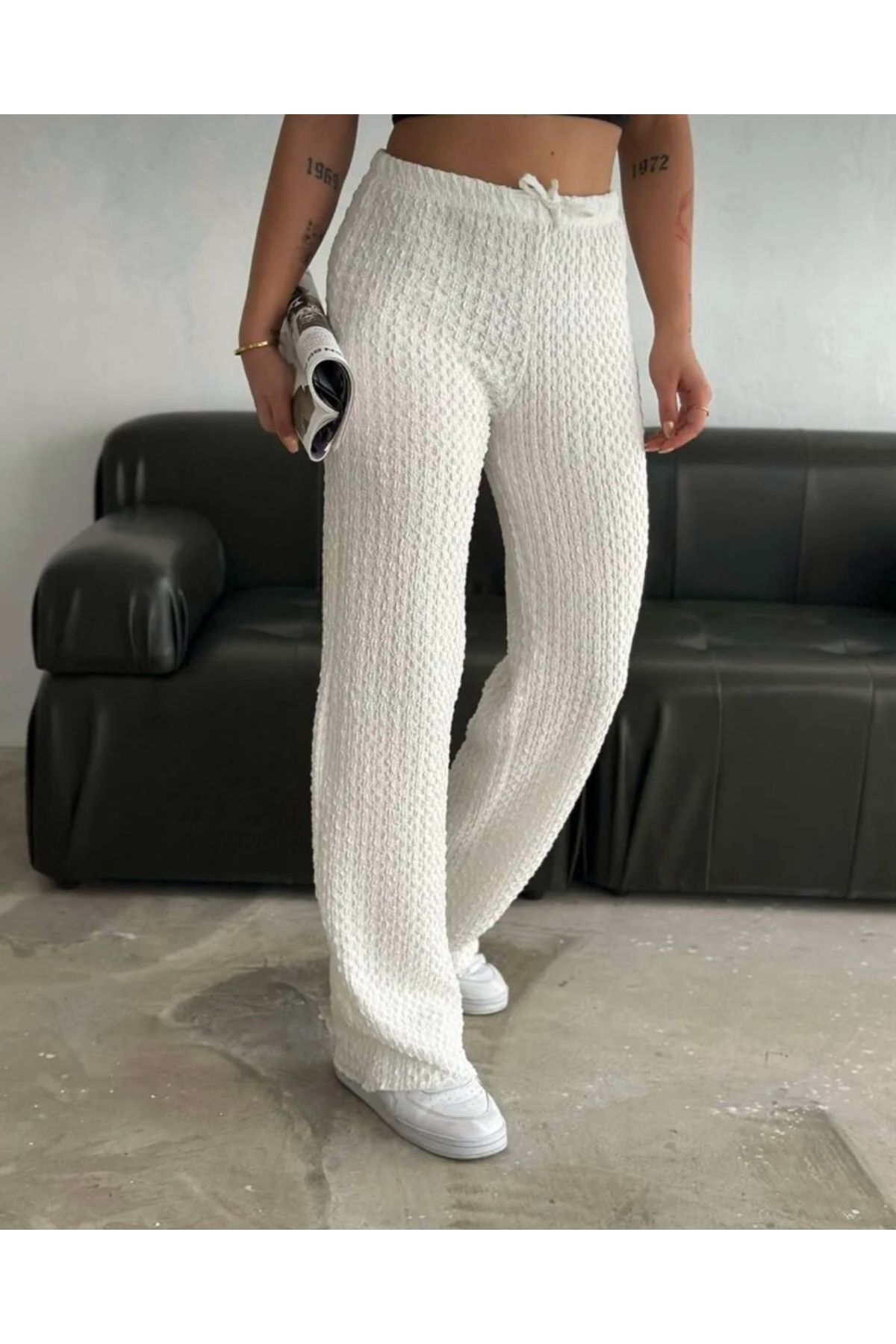 Neba Boutique Kadın Gofre Kumaş Beyaz Yüksek Bel Bol Paça Pantolon