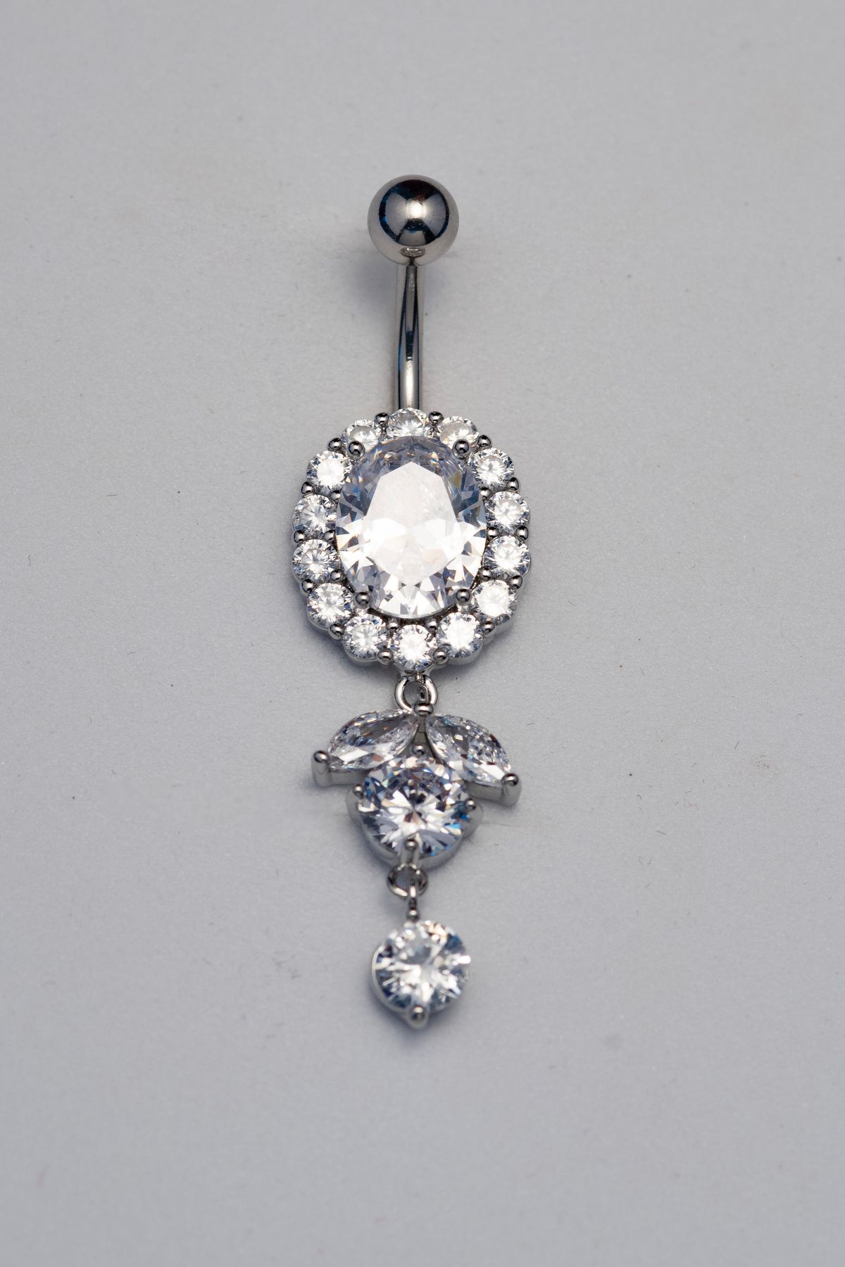 Piercing by Sever TAŞLI SALLANTILI ŞIK MODEL CERRAHİ ÇELİK GÖBEK BELLY PIERCING… GÜMÜŞ/SILVER RENKLİ ve ŞEFFAF TAŞLI.