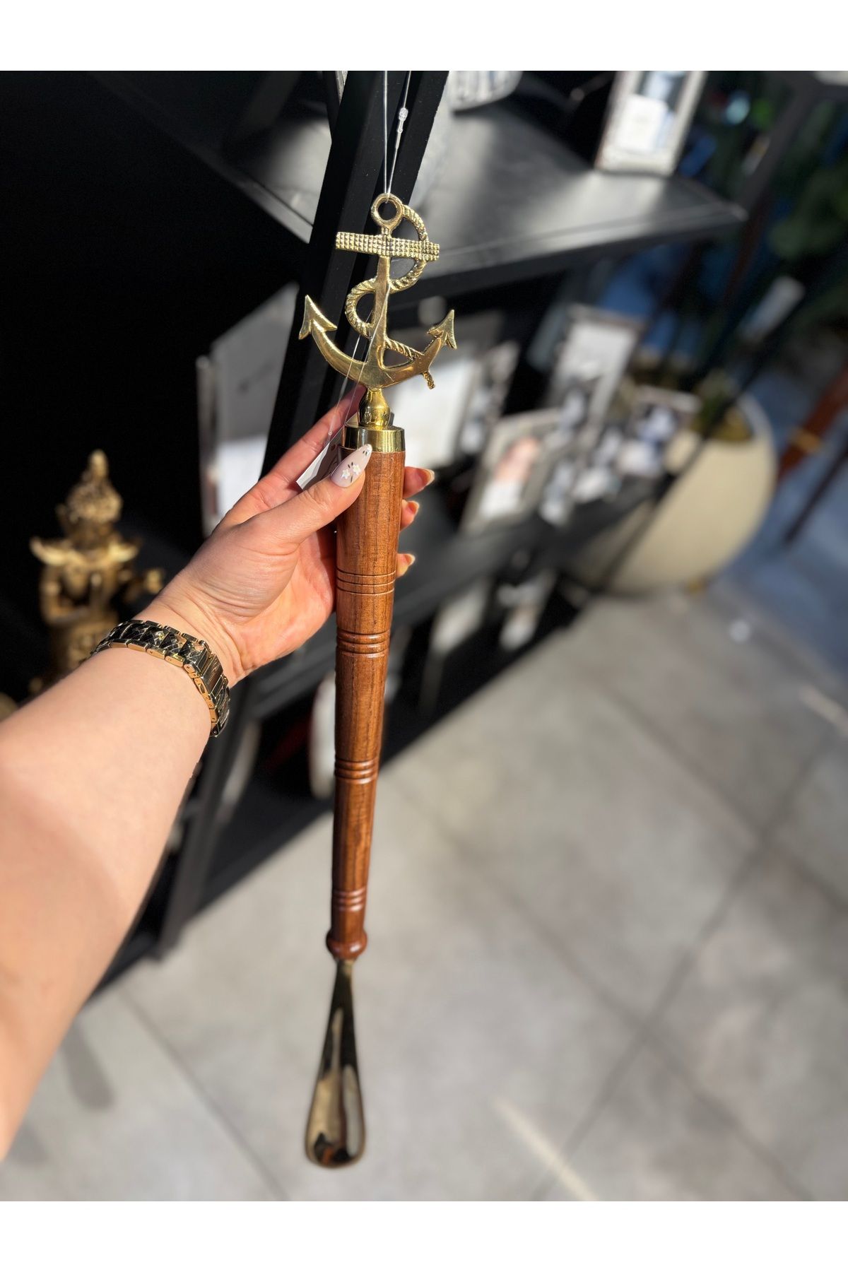Handmade ESTERHOMEDECOR Ahşap gövdeli çapalı pirinç kerata