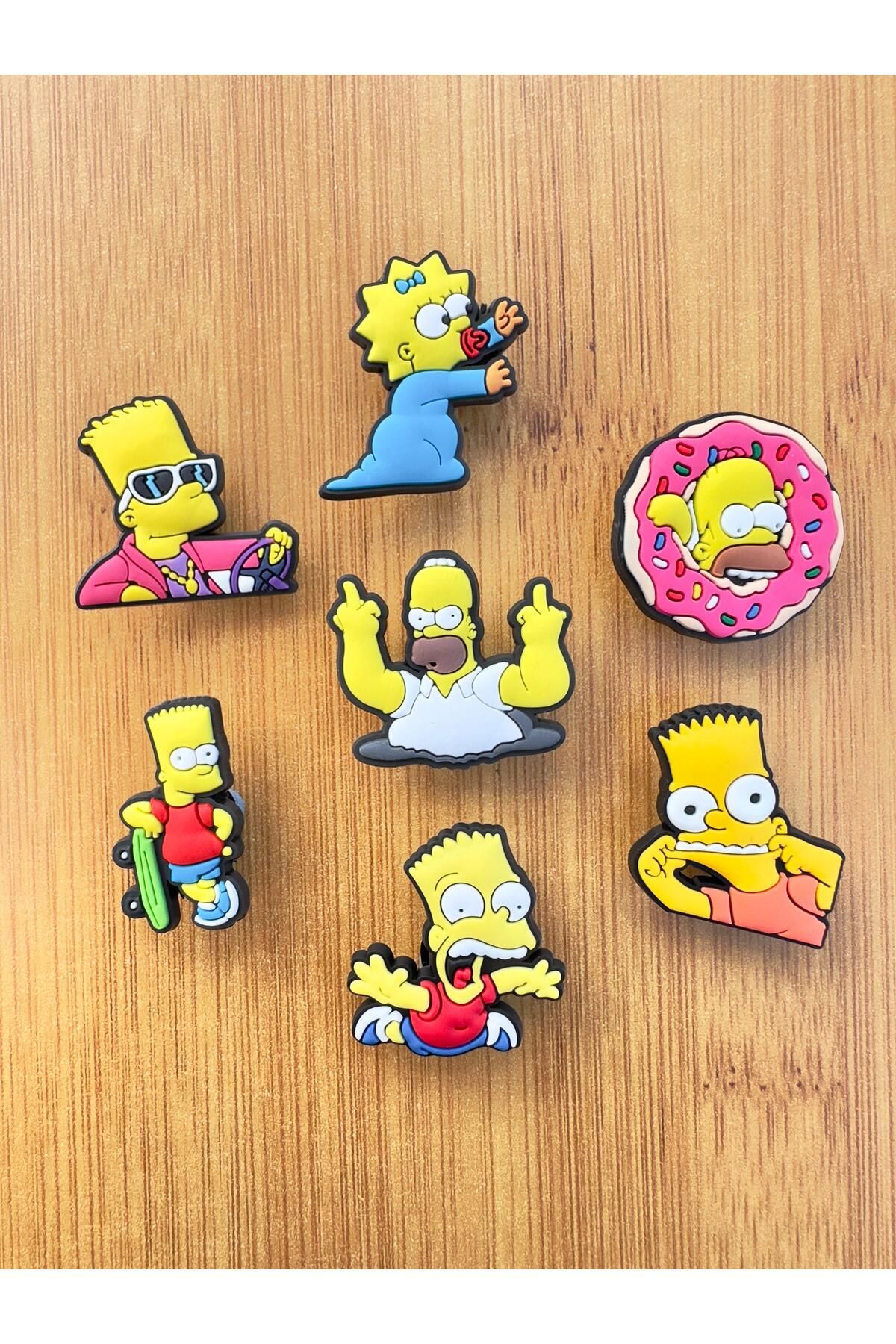 Crocs CROCS SÜSÜ TERLİK SÜSÜ JİBBİTZ 7'Lİ SİMPSONS SETİ