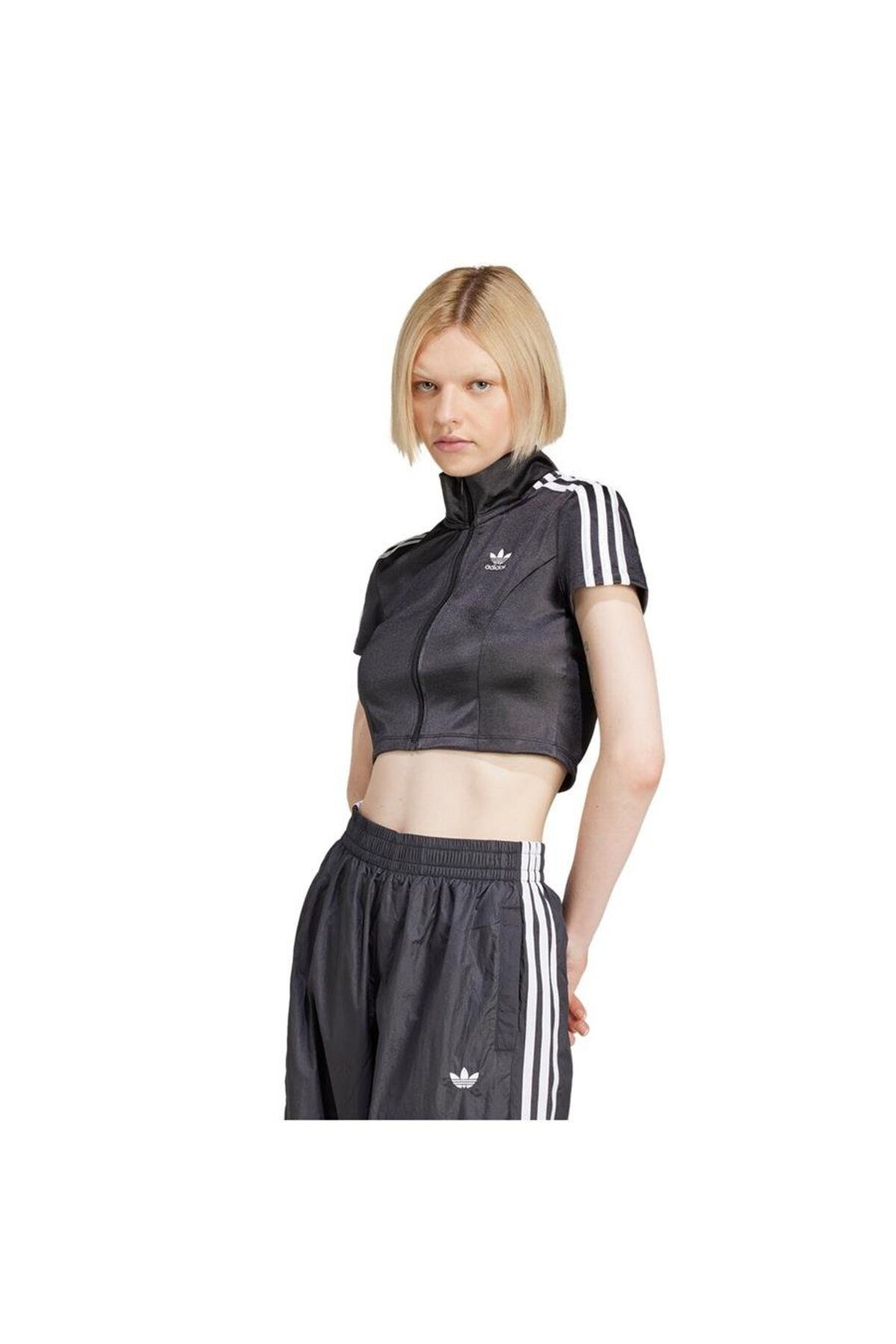 adidas Kadın Siyah Ceket SHORTSLEEVE TT JD0277