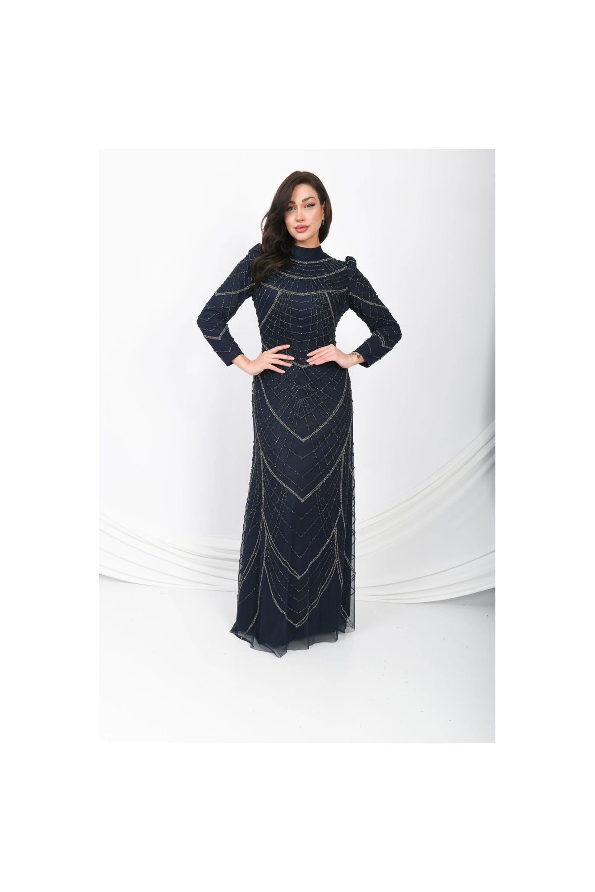 Moda Sezaver Tesettür Abiye | Büyük Beden Elbise | Zarafetin İmzası Abiye - Siyah