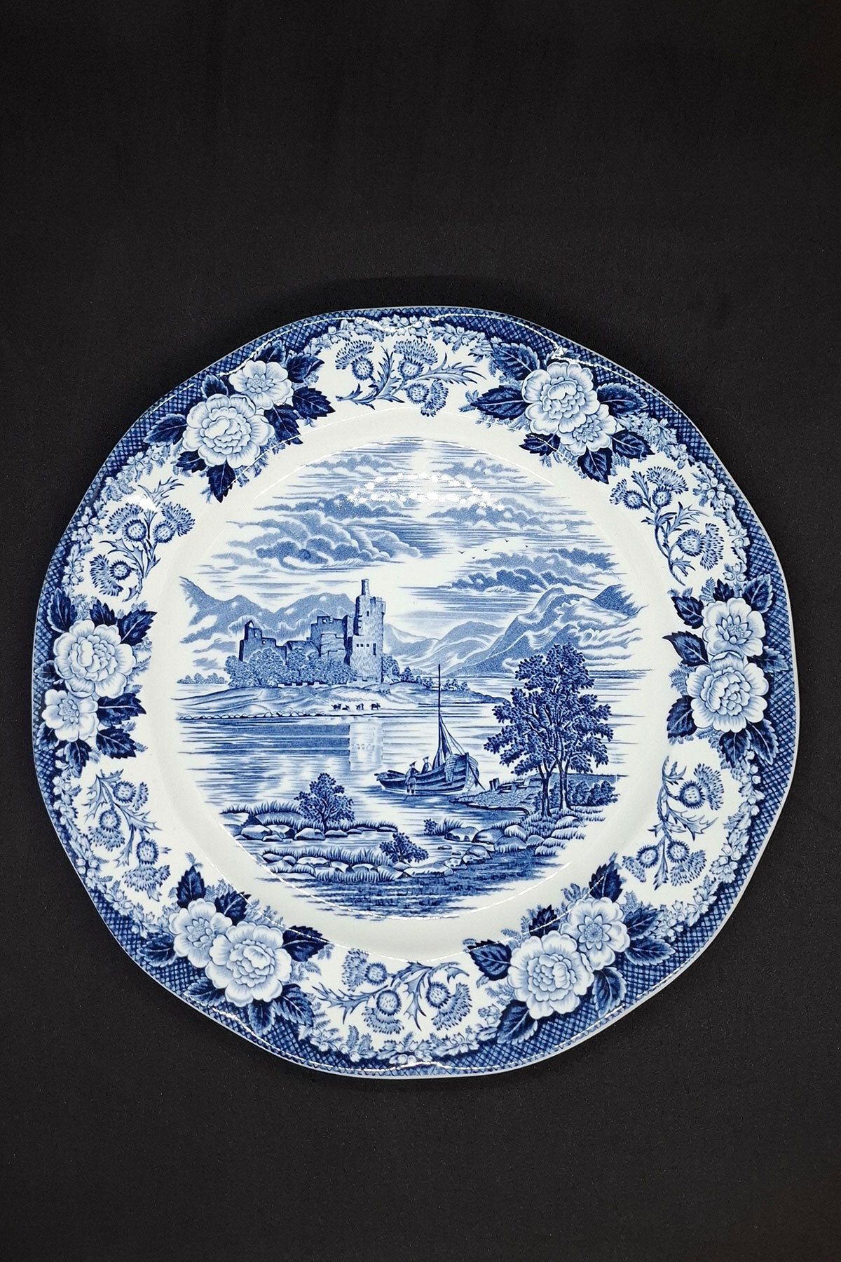 ABBETC Royal Warwick Lochs of Scotland Vintage Porselen Servis Tabağı 28 cm