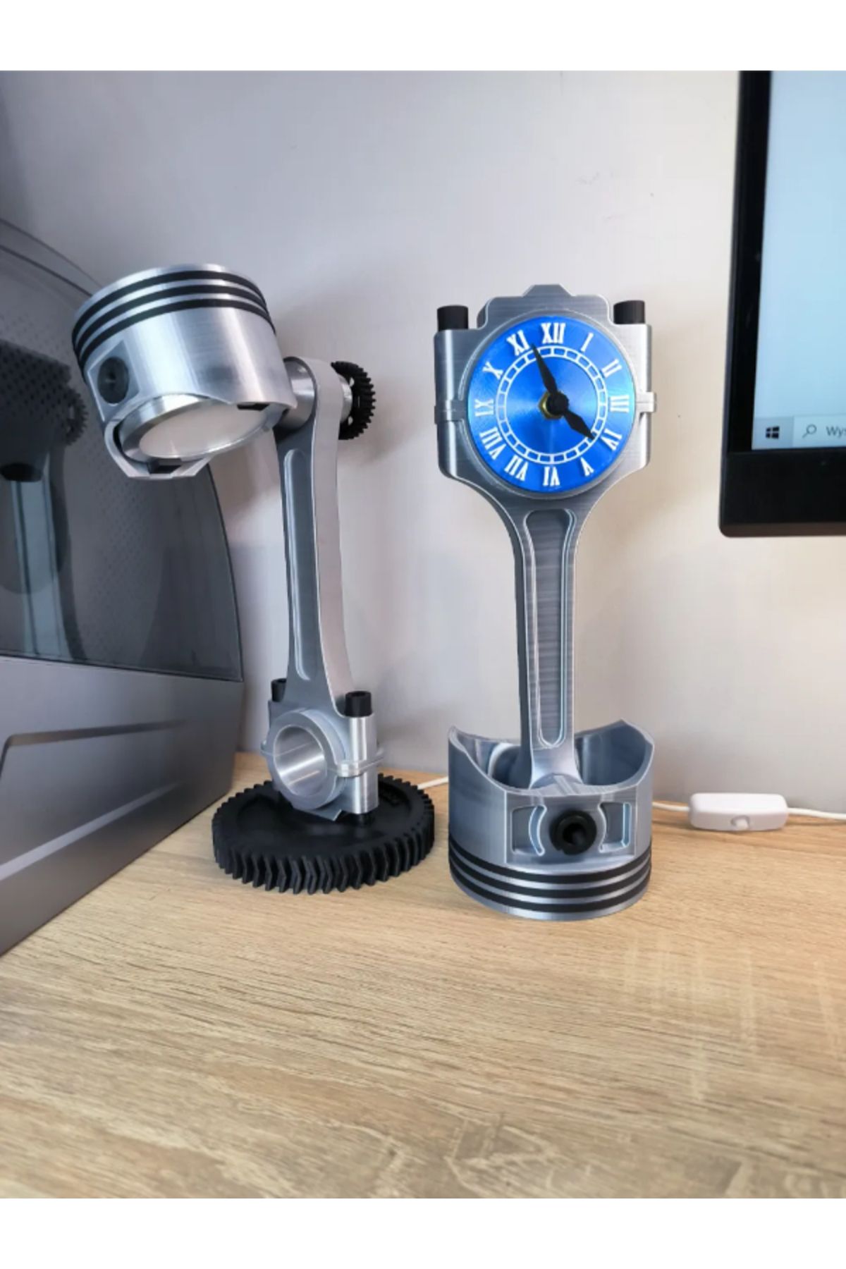 NOMOTHETIC Piston Tasarımlı Saat