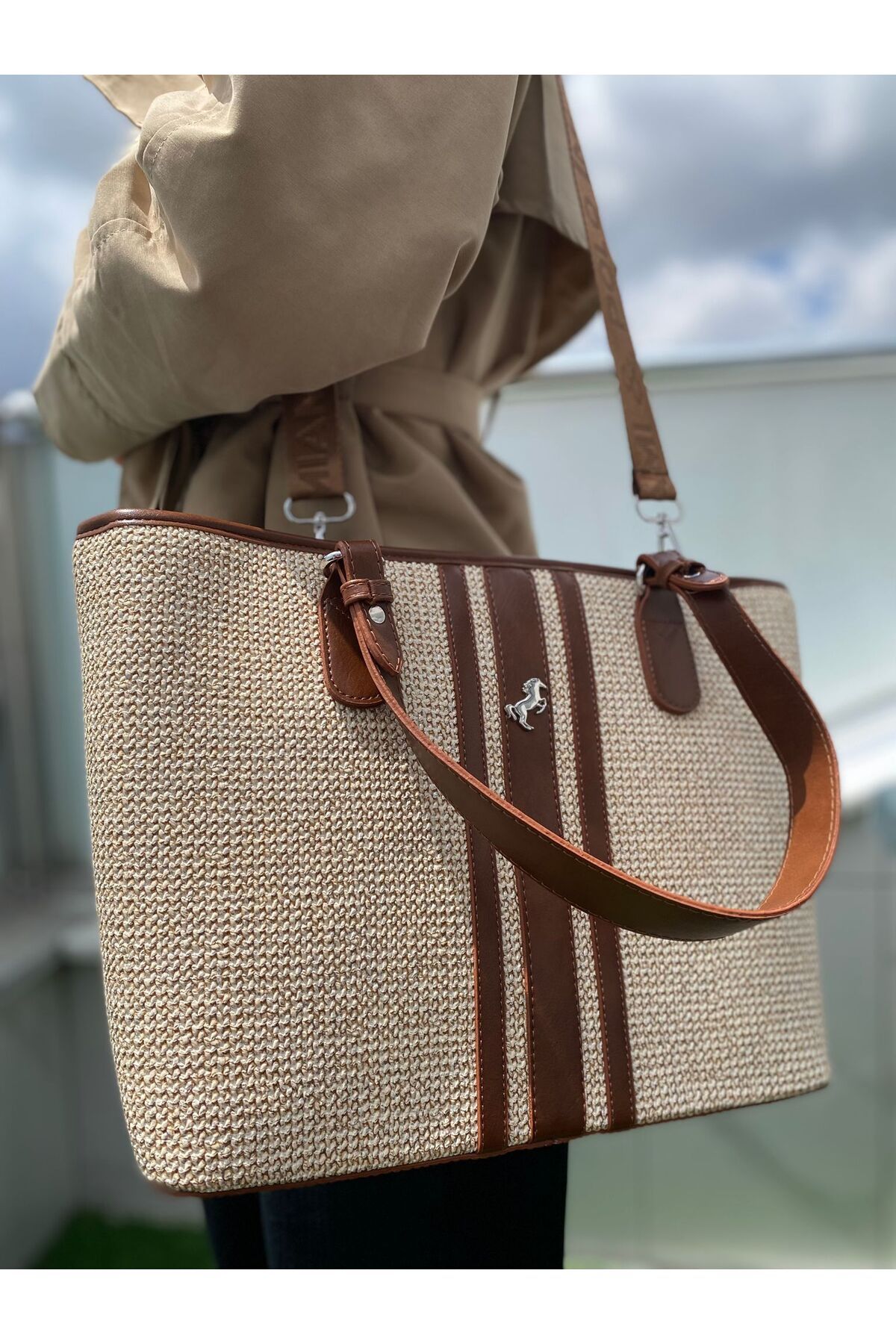 ST Bags Kadın Yeni Sezon Şık Tasarım Hasır Desen El Ve Omuz Çantası
