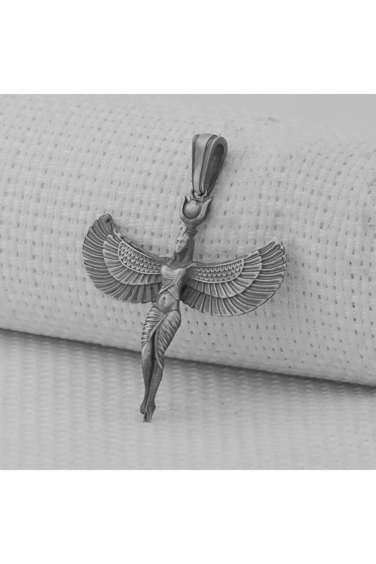 shop Antik Mısır tanrıcası İsis Figürlü Üç Boyutlu 925 Ayar Gümüş Erkek Kolye Ucu